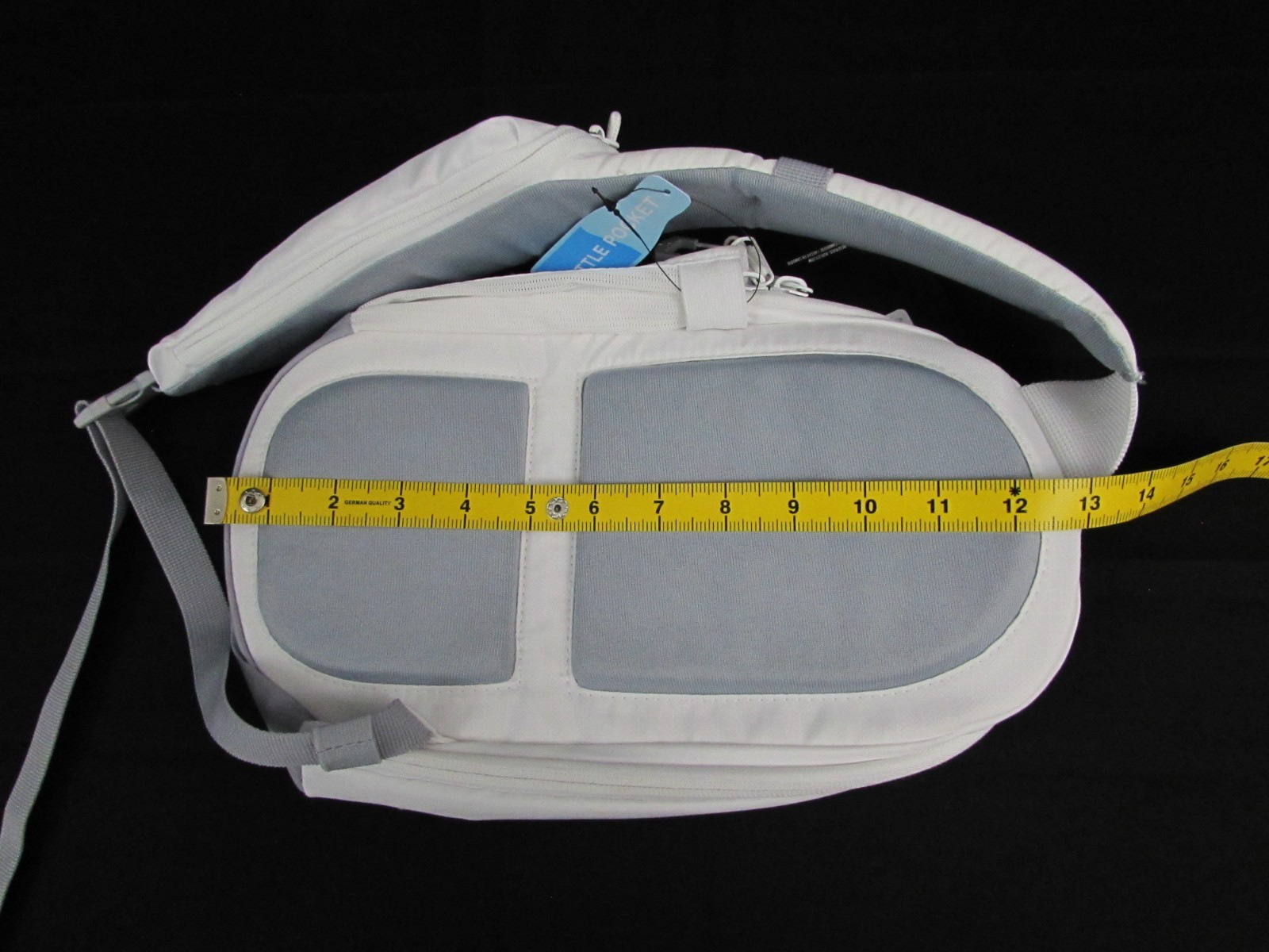 Hurley TECH Terrain Sling Bag Water Bottle Pocket Adjustable Shoulder Strap NEW.
