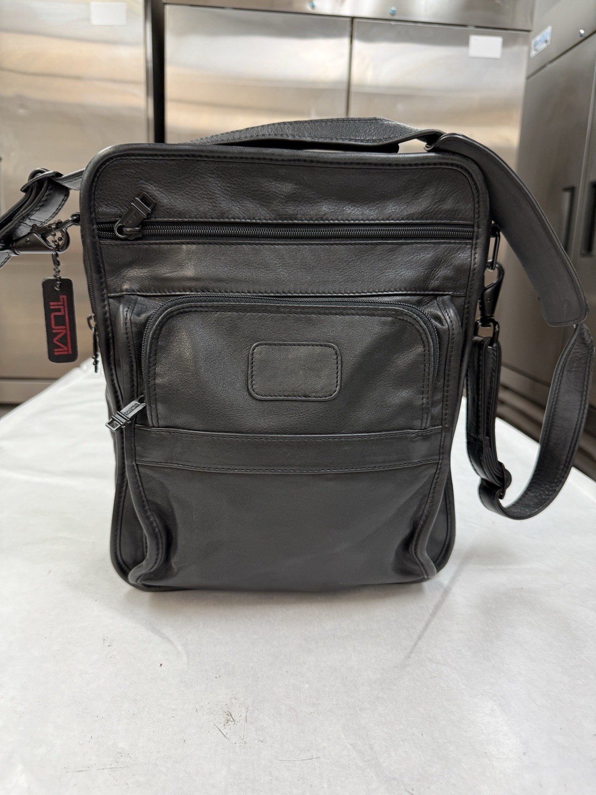 VTG Tumi Leather Cross Body Messenger Bag Black Name Tag 12 X 10 X4 in