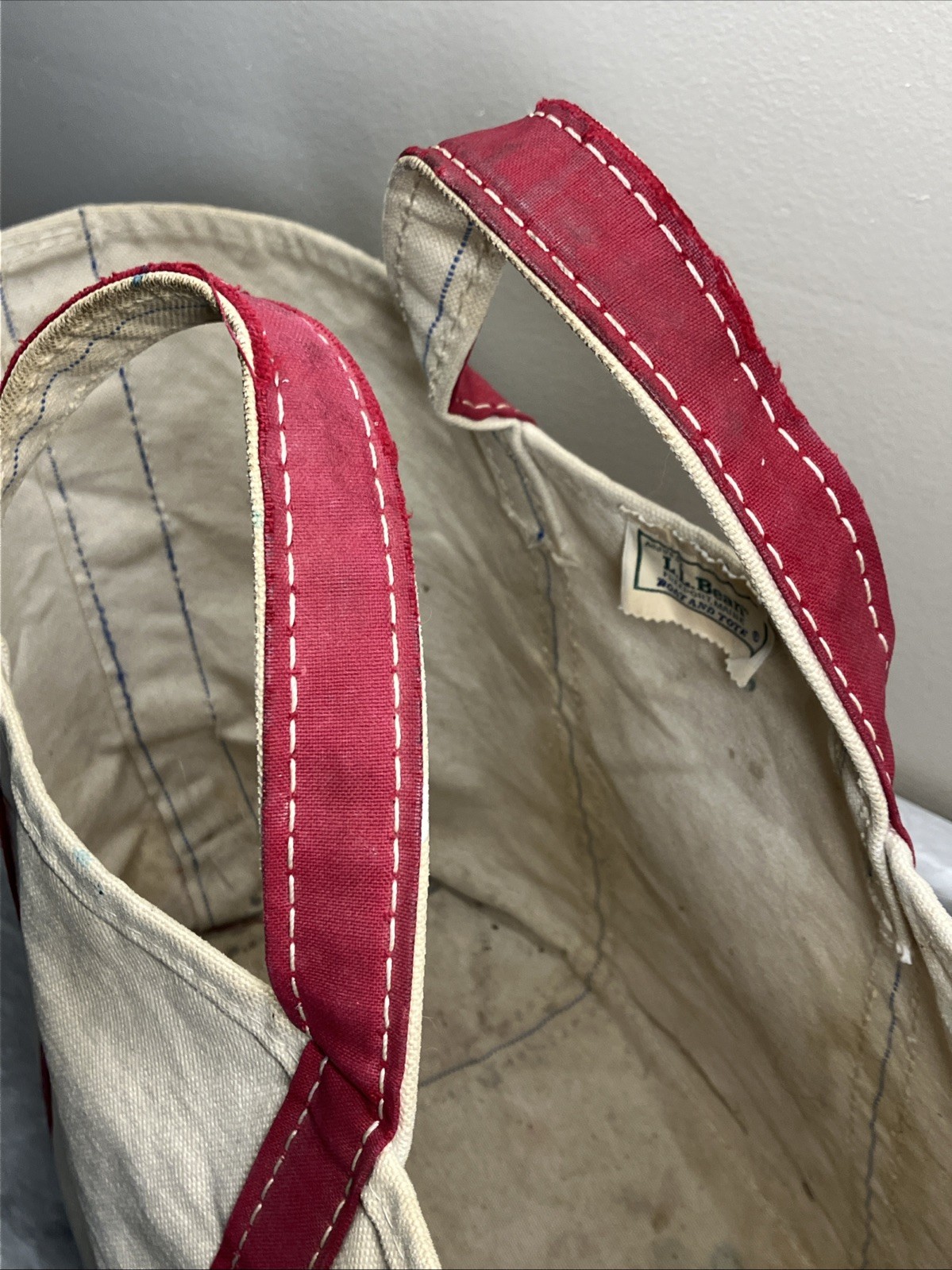 Vintage 70s 80s Sawtooth Label LL Bean Boat & Tote Bag Red Distressed 18x13x7”