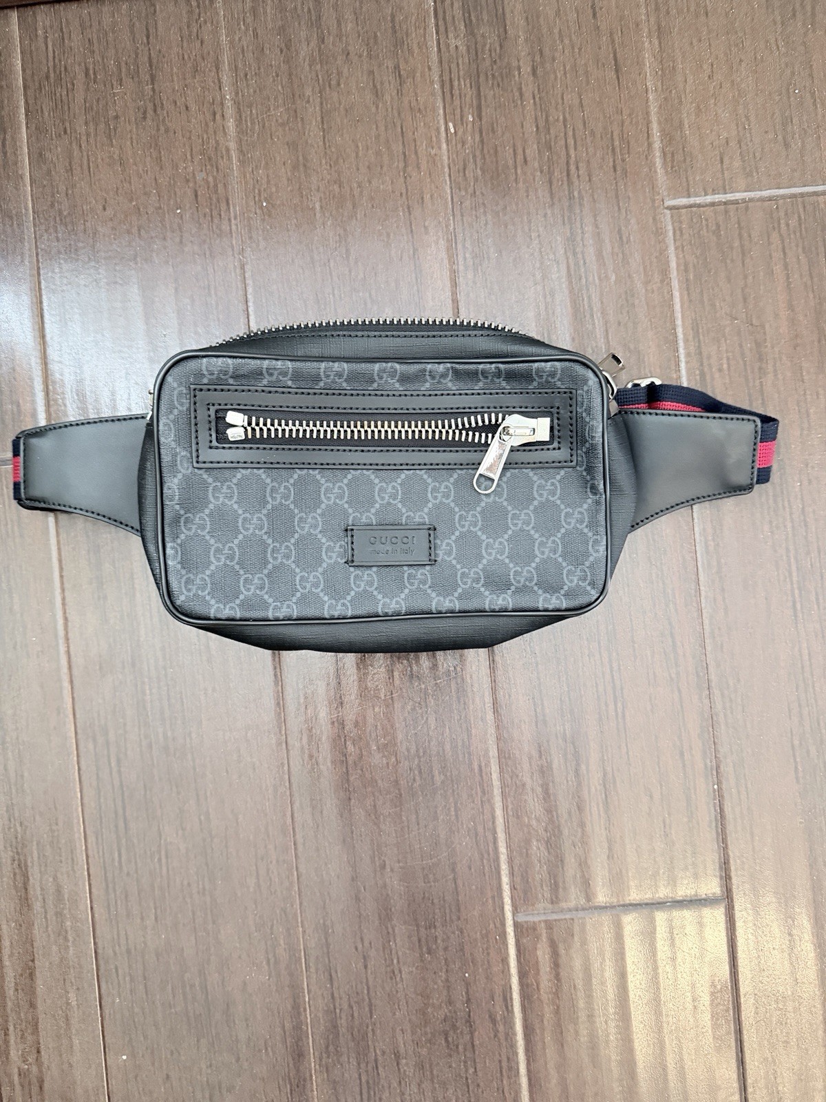 Gucci GG Supreme Belt Bag Fanny Pack Black GG Web Adjustable Strap Inner Pockets