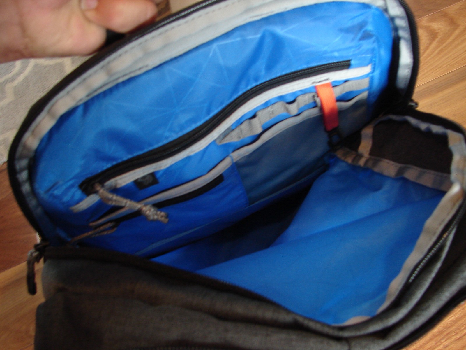 Mountain Hardwear Paladin 33 Hiking Outdoor Laptop Multi Pocket Backpack New