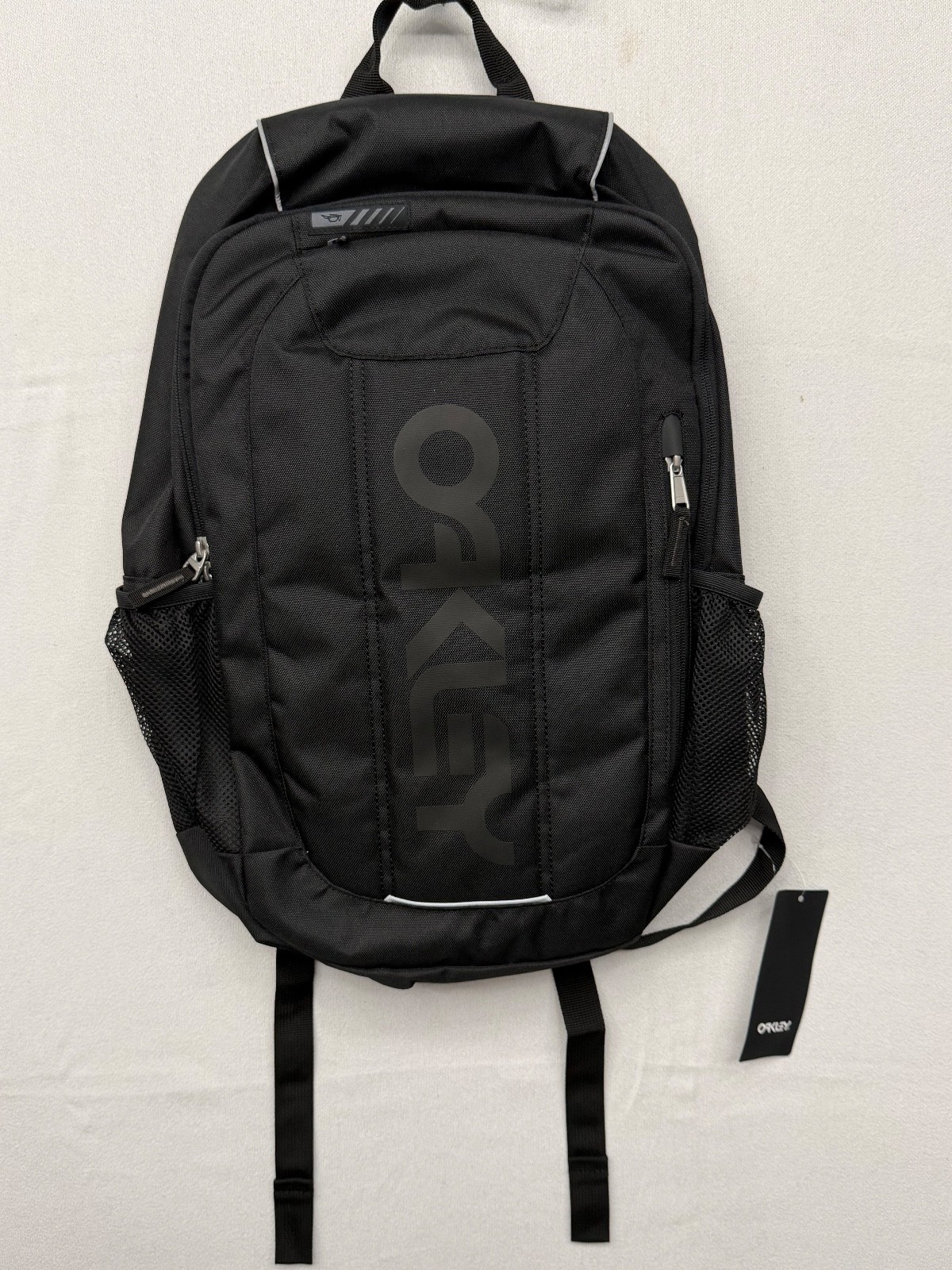 Oakley Enduro 20L 3.0 Backpack Blackout Brand New With Tags