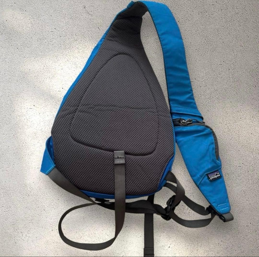 Patagonia Atom Sling Sling Bag Very Good nylon Pink 40cm x 25cm x 10cm
