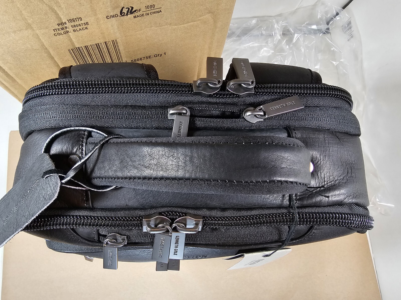 Kenneth Cole Reaction Manhattan Messenger Backpack Black 16″ Laptop $200 Retail