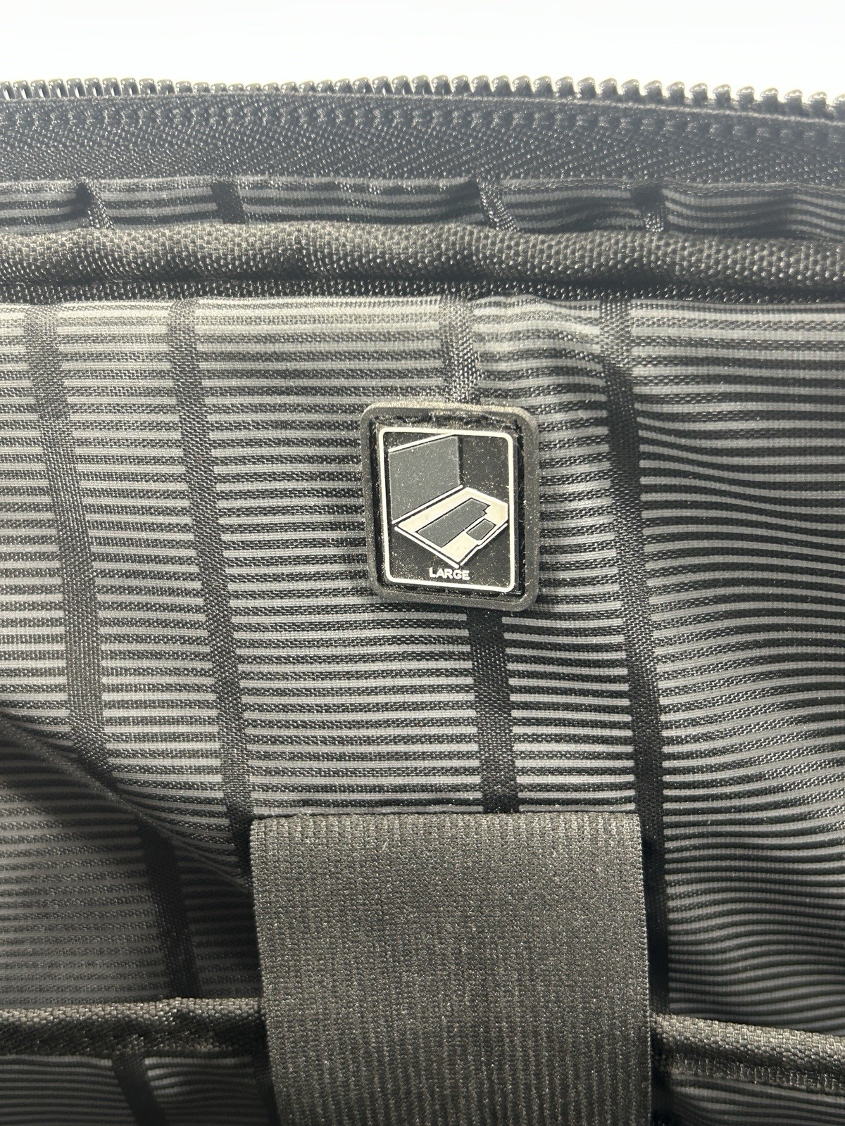 Kenneth Cole Reaction Laptop Briefcase, EZ-Scan TSA-Friendly. 17.3