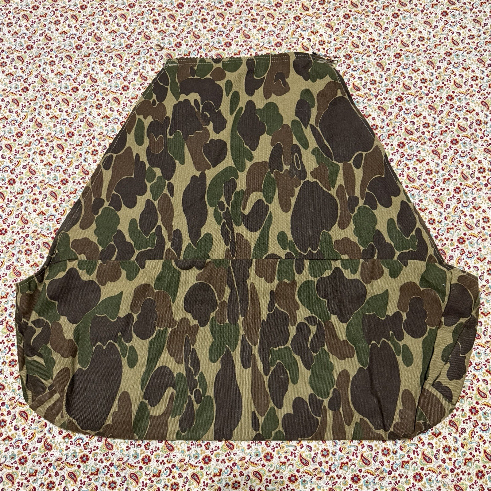 Vintage 1986 Carhartt Duck Camo Storage Attachment