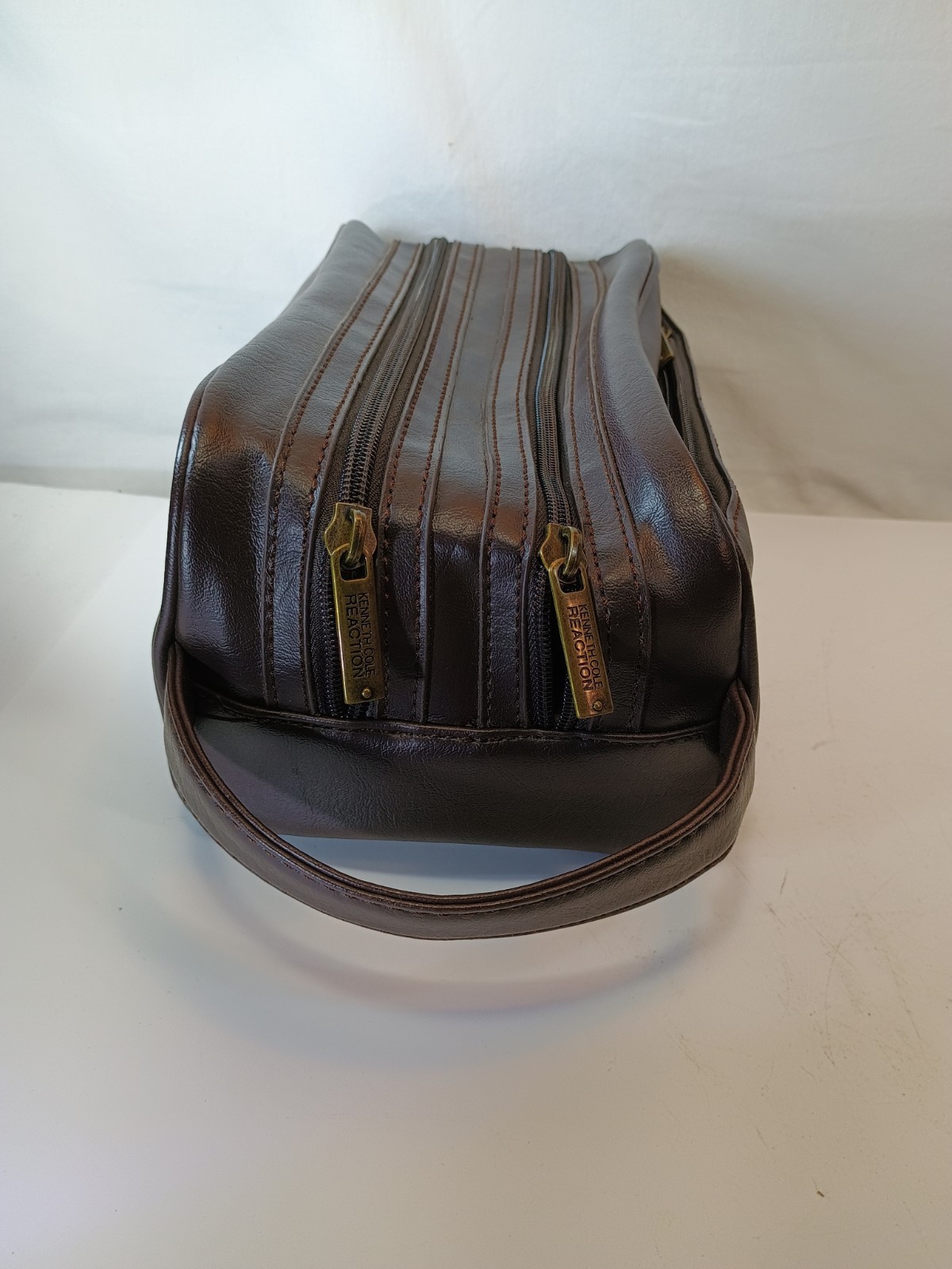 Kenneth Cole Reaction Case Travel Bag Brown NEW 559781N