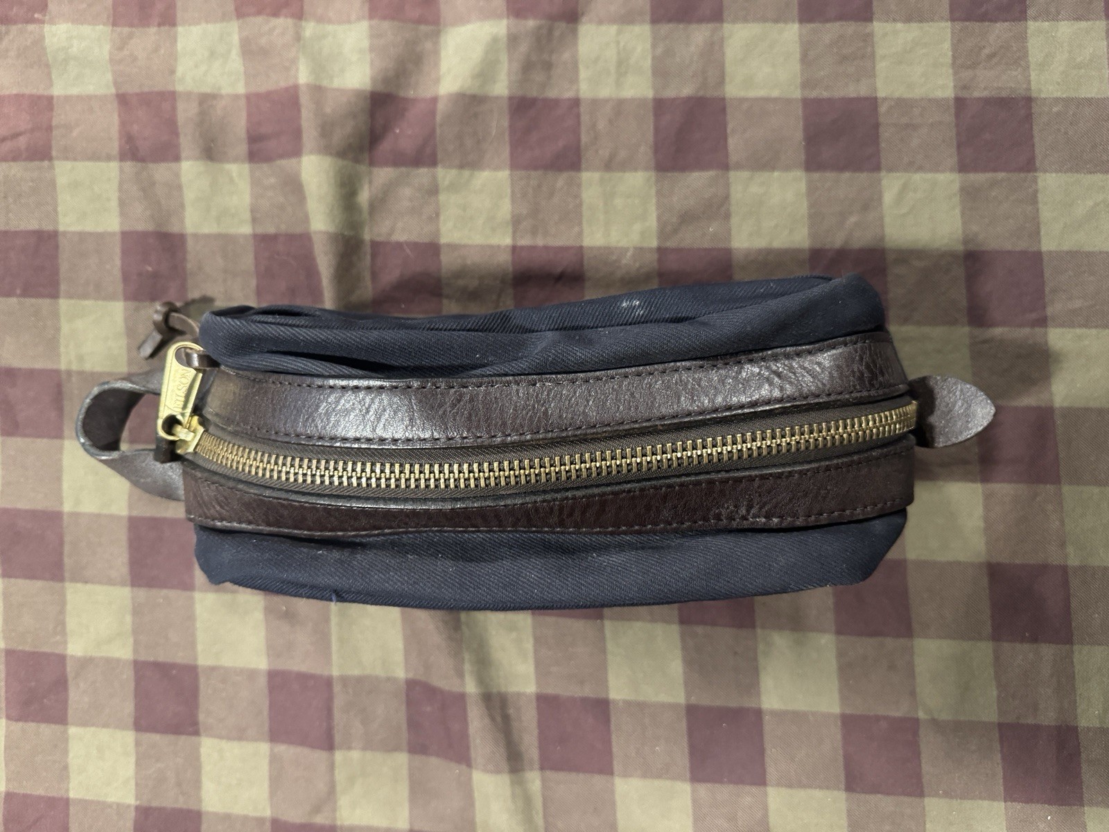 Filson Rugged Twill Travel Kit – Navy – Made in USA – 218 – Dopp Kit