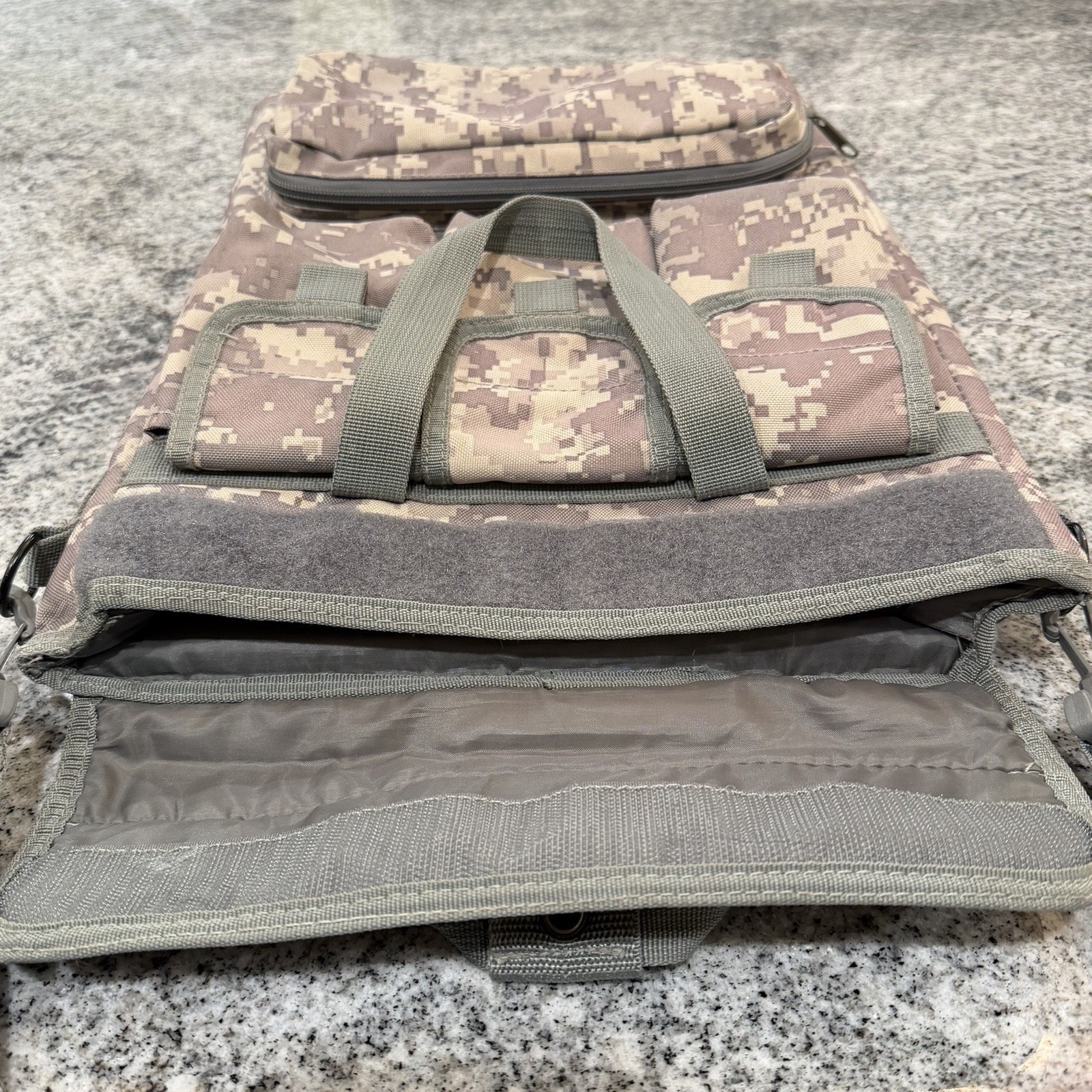 Digital Camo-Tactical/Utility-Mlt-Pocket-Military Range Laptop Case Shoulder Bag