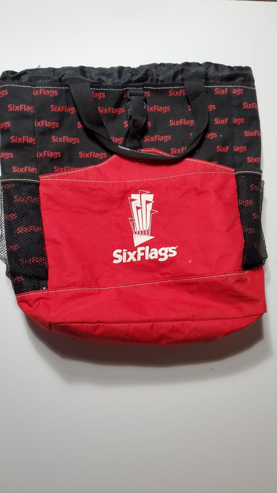 Vintage Six Flags Red & Black Tote Bag / Backpack Approximately 17″ X 14″