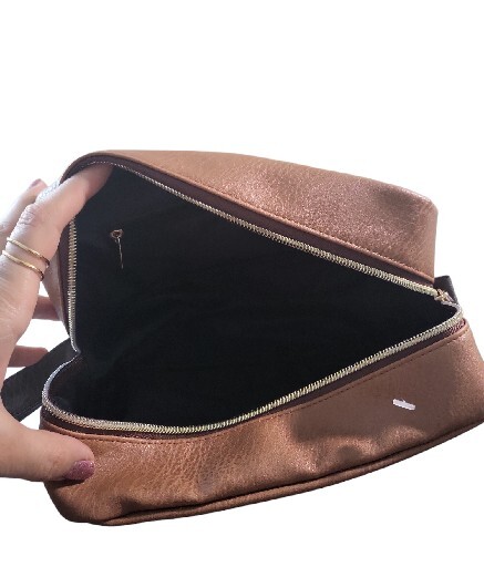 Jack Nicklaus Two-Tone Toiletry Dopp Bag with Zipper Organizer Portable Travel