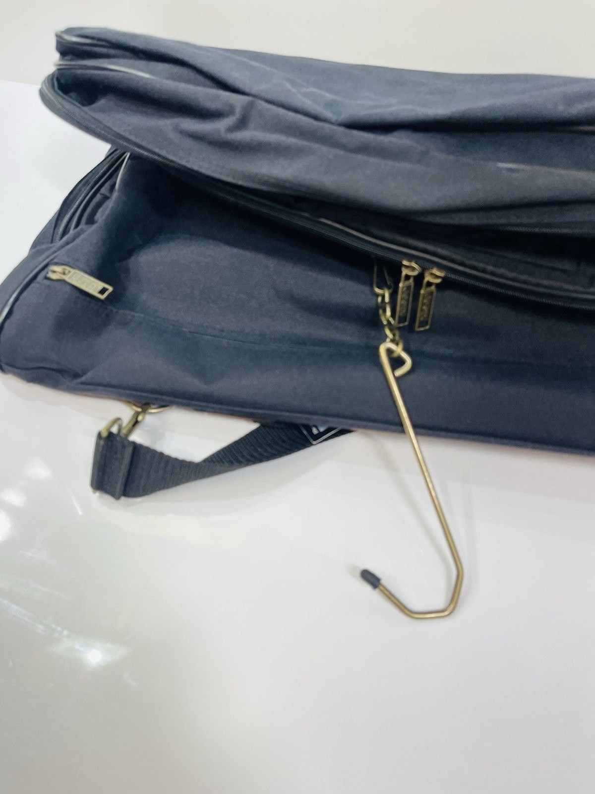 Jeep Canvas Suede Large Duffle & Garment Bag 22” x 12” 3 Side Pockets NWT 1996