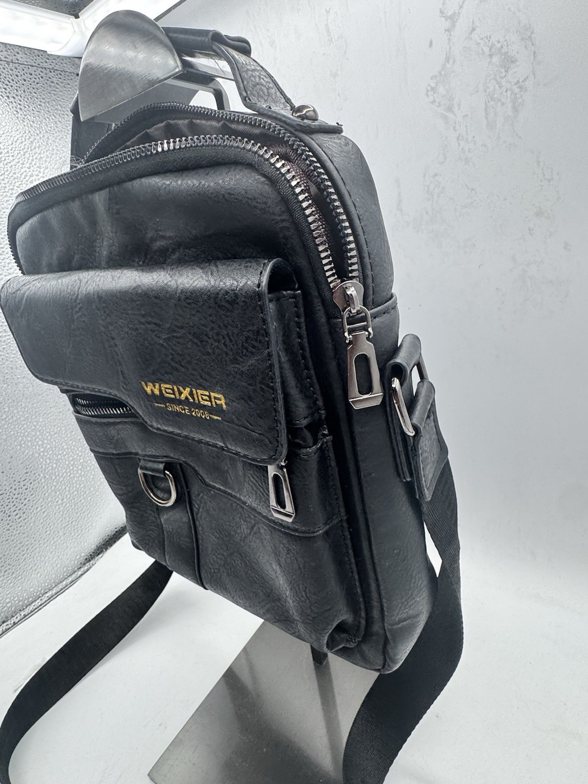 WEIXIER Shoulder Bag Men Black Leather Crossbody Messenger Travel