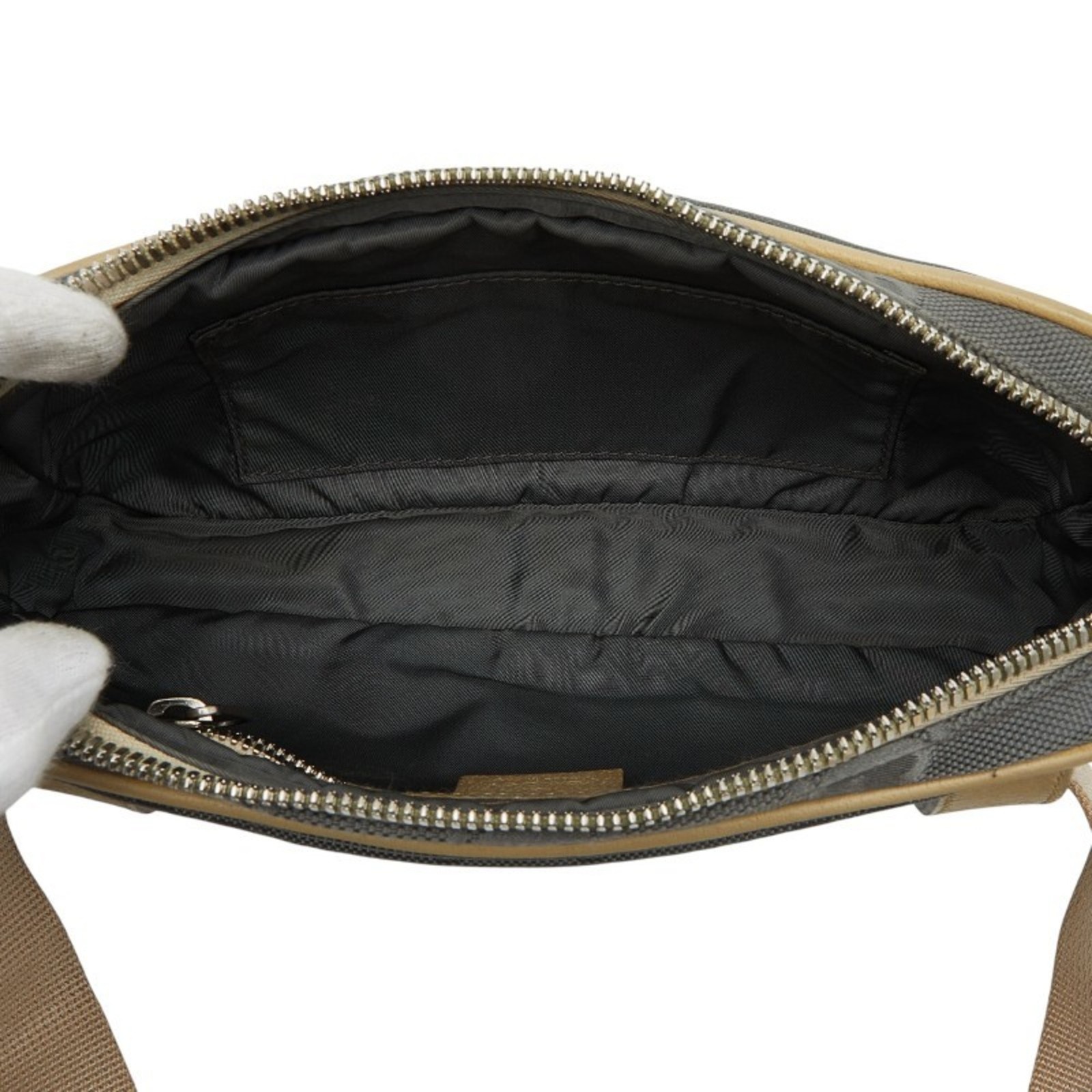 Gucci GG Nylon Off the Grid Belt Bag/Body Bag 631341 Gray/Beige Le… GZl1dwl5