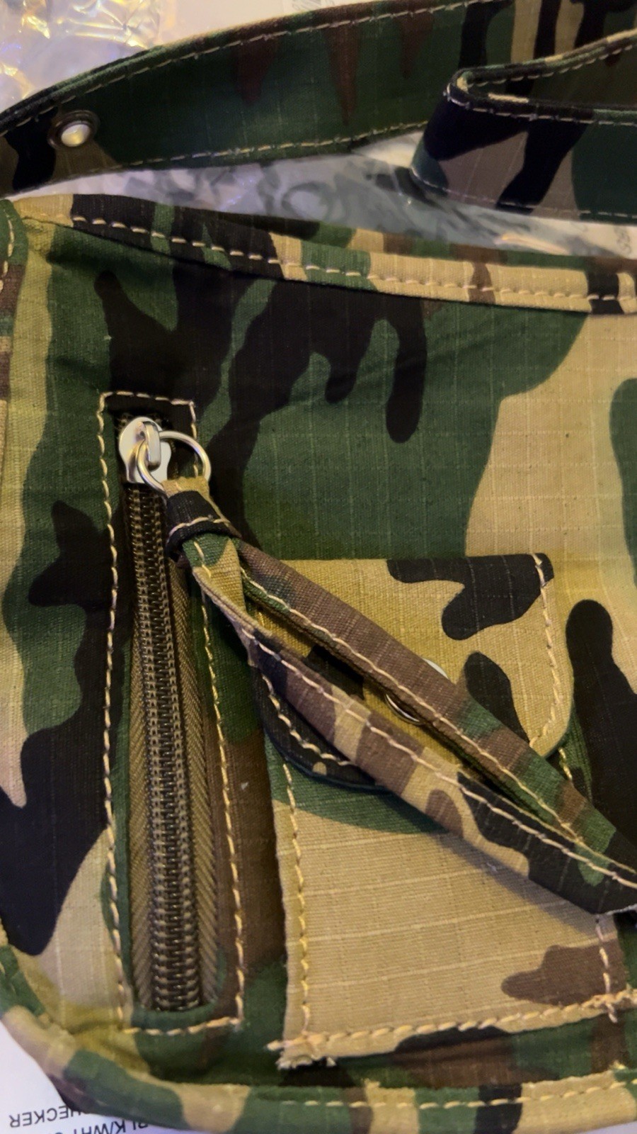 Camouflage Pattern Shoulder Bag, Zip Closure, Pockets, Army Theme
