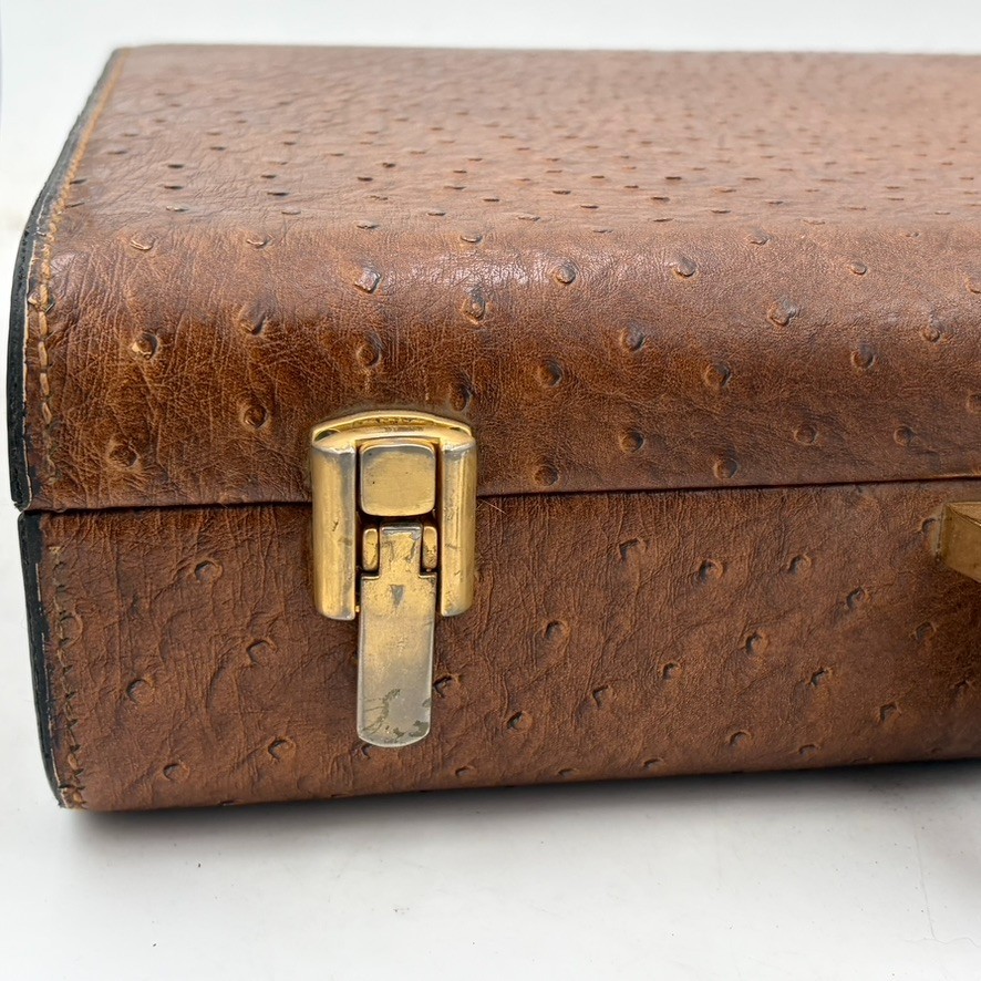 Vintage ATLAS Brown Ta Full Quill Ostrich Attaché Briefcase Amiet Locks w/ Combo