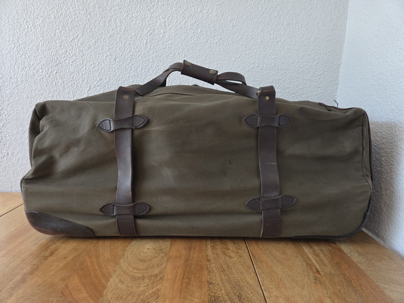 Filson Large Rugged Twill Rolling Duffle Bag | YKK Era | Otter Green | USA Made