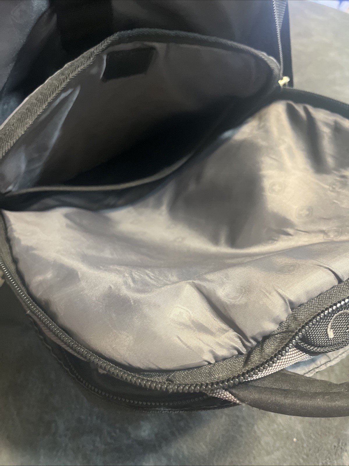 SWISSGEAR Model 9275 18”x12”x7” Backpack Laptop Case Airflow With Media Pocket