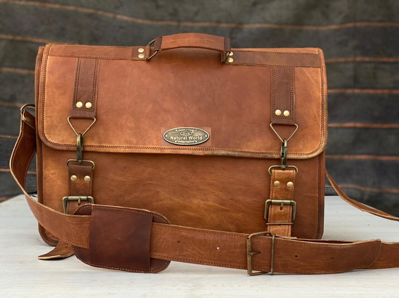 Men’s Leather Messenger Bag Shoulder Laptop Briefcase (18″ Bull Hide Brown Bag)