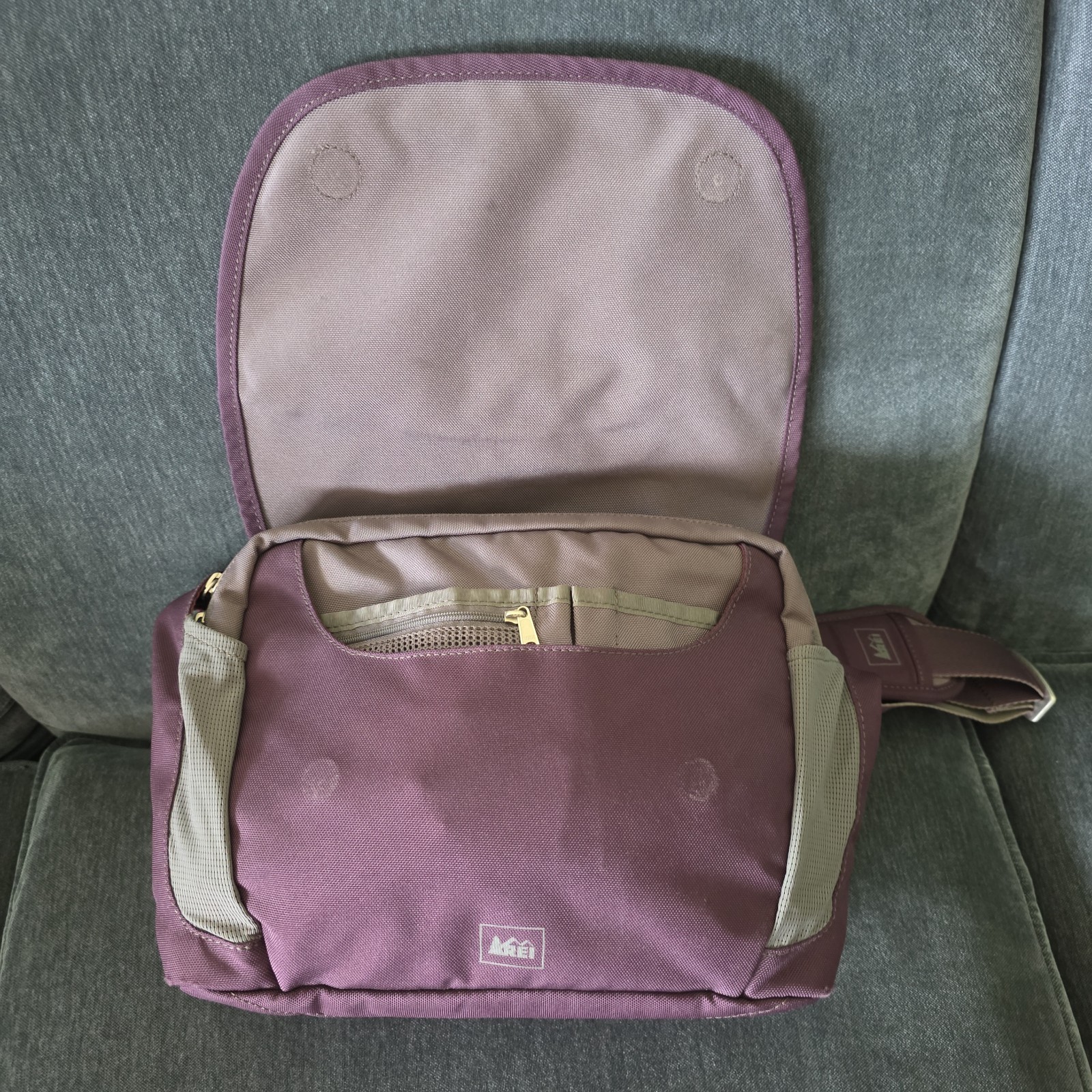 REI Crossbody Messenger Bag