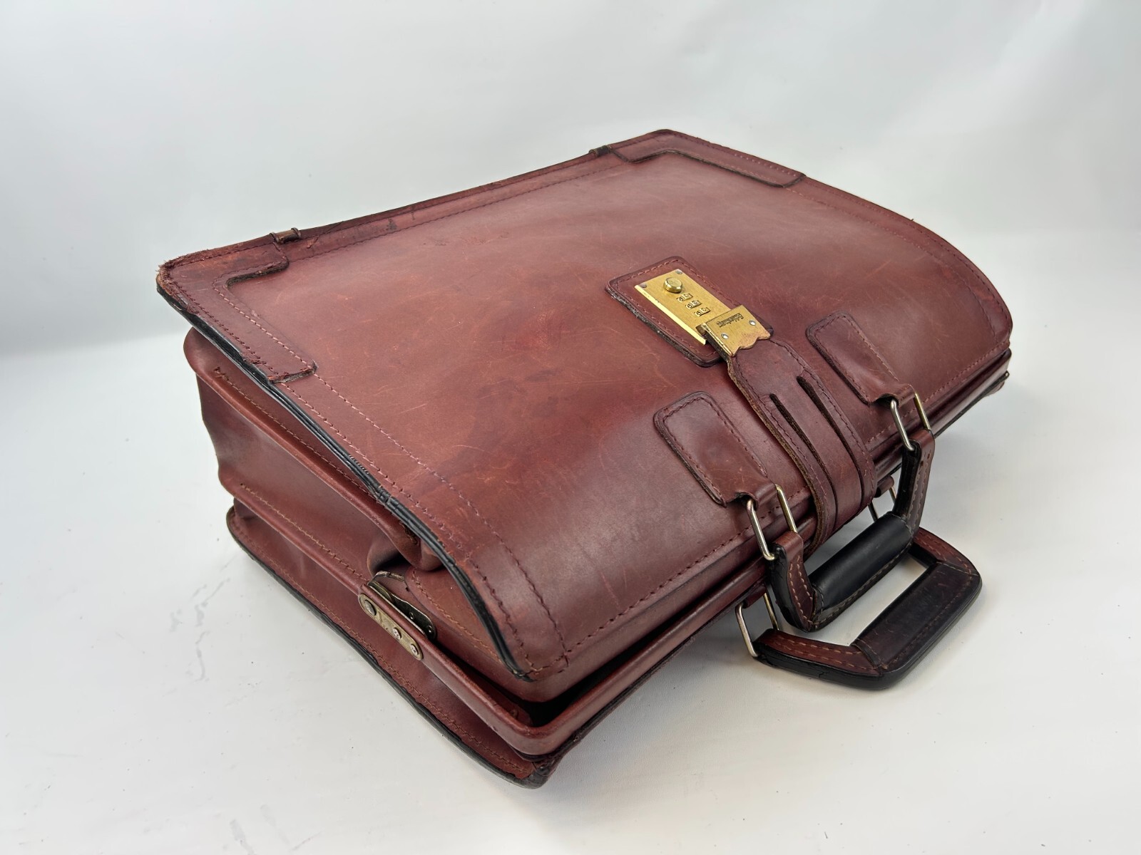 Vintage Leather SCHLESINGER Doctor Attorney Briefcase Attache Bags Mens
