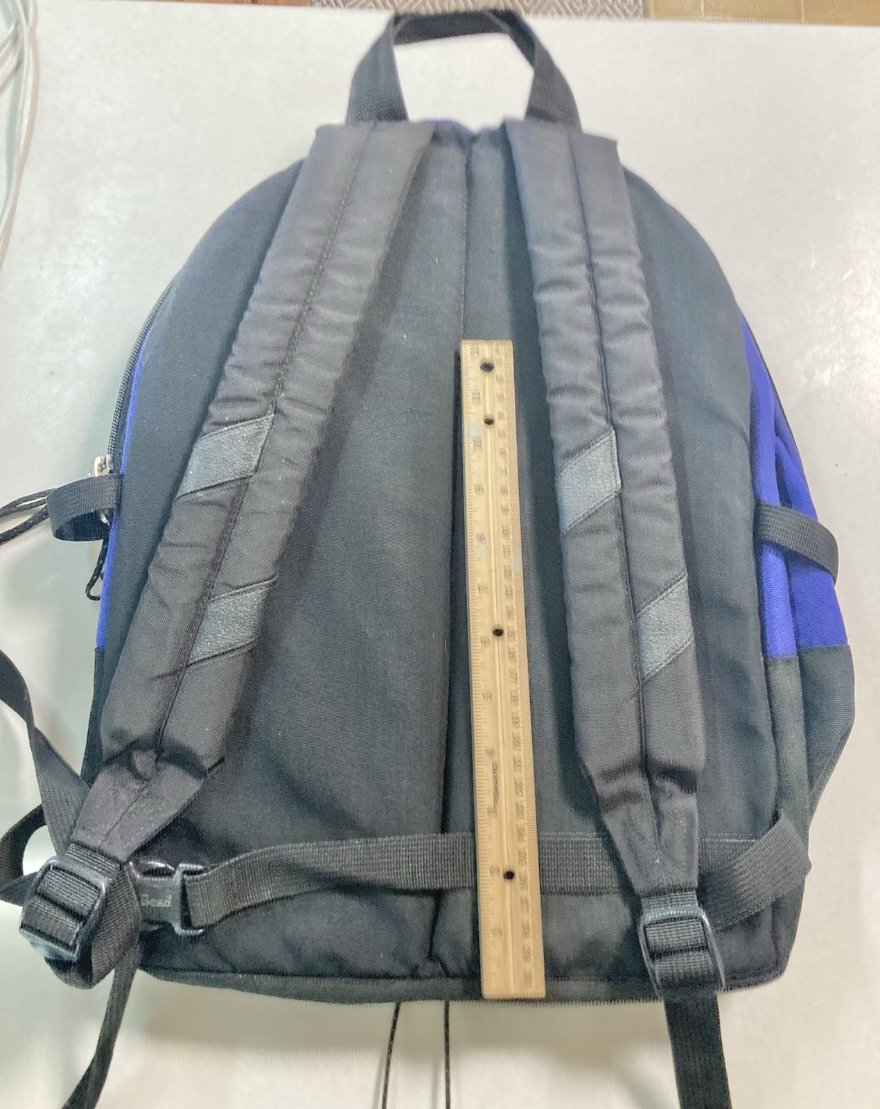 L.L Bean Nylon Backpack Purple And Black 18×14 (100)