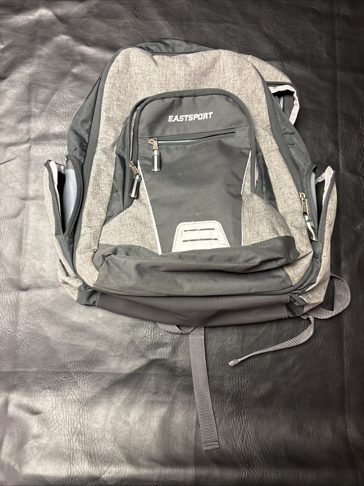 EastSports Titan 3.0 Expandable Gray Backpack 9/10