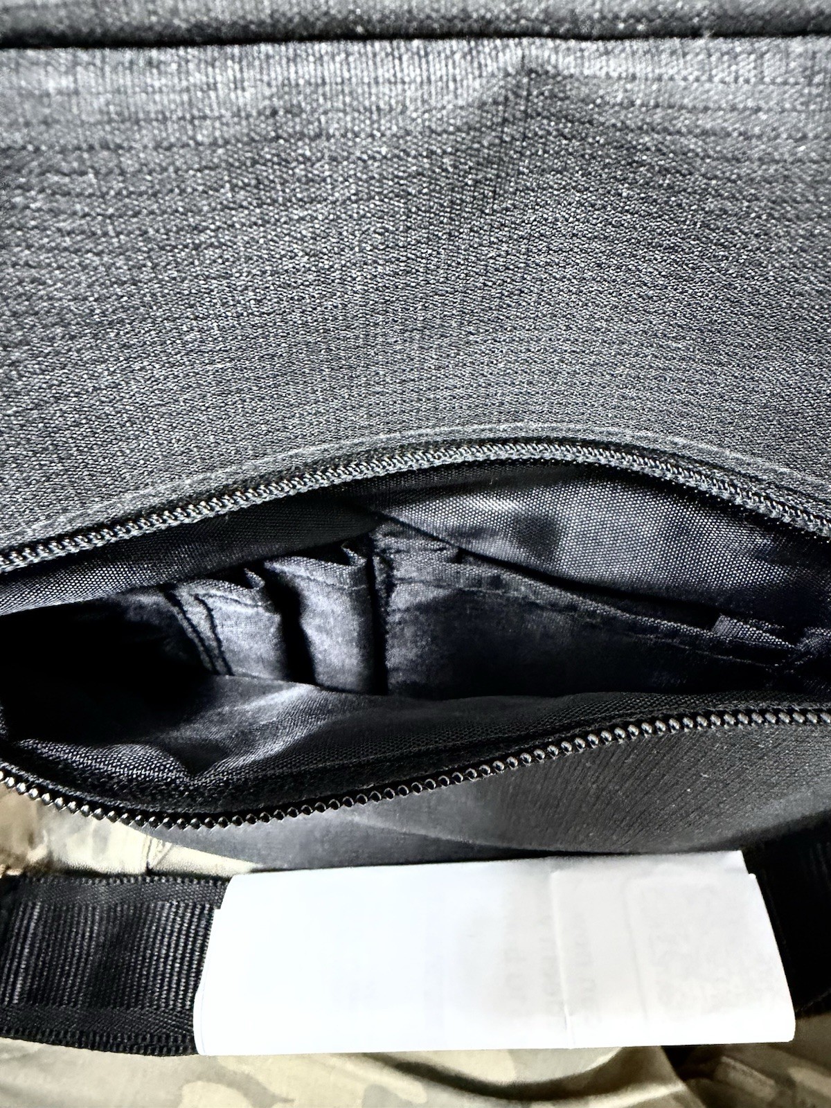 Royal Thai Army Black Men’s Medium Crossbody Bag Zip Adjustable Strap Pockets