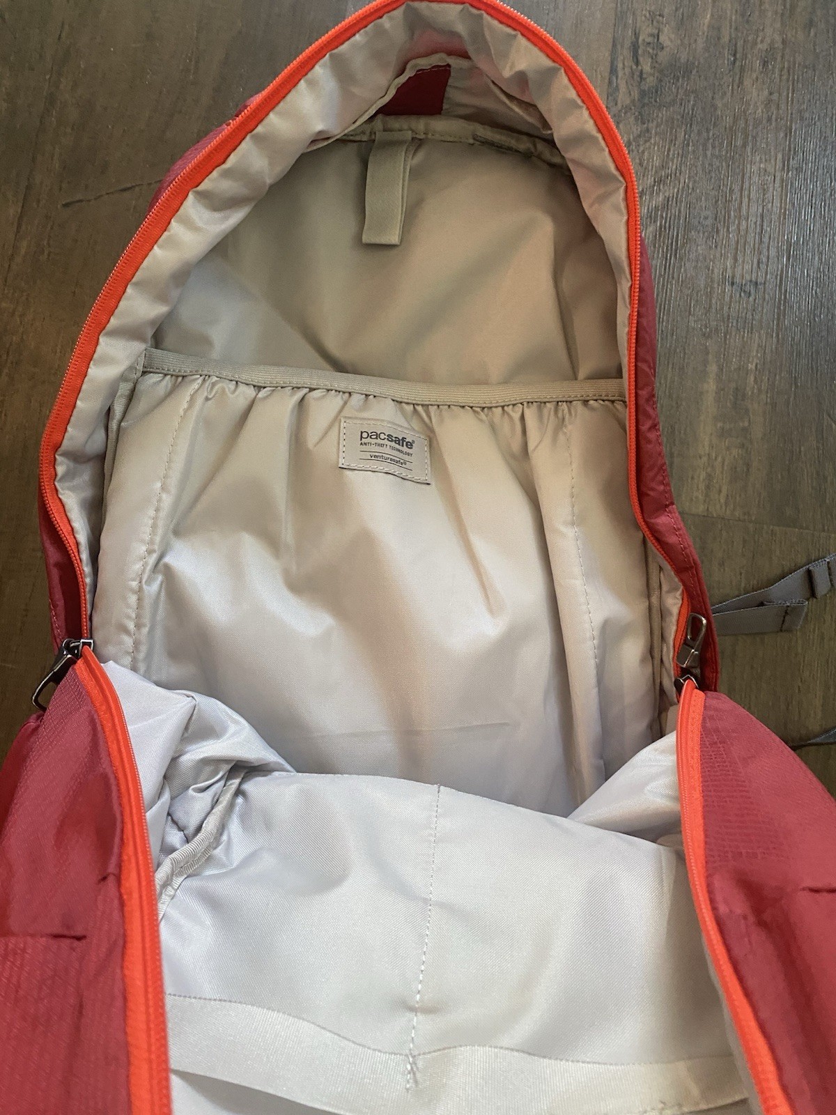 Pacsafe Venturesafe G3 25L Backpack Red Anti Theft Travel Laptop Bag eXomesh⁠