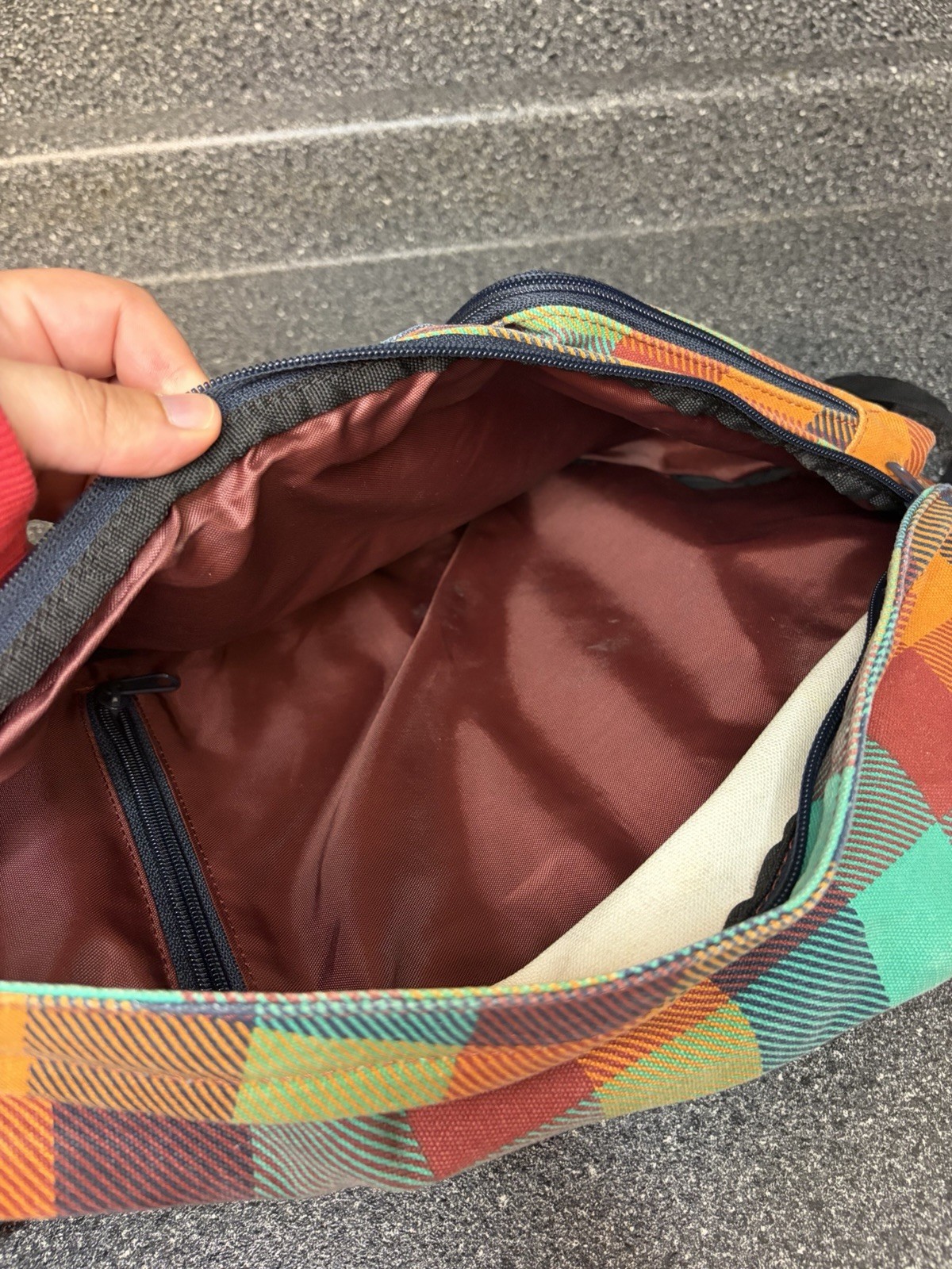 KAVU Plaid Multicolor Sling Bag Crossbody Adjustable Strap Zip Pockets