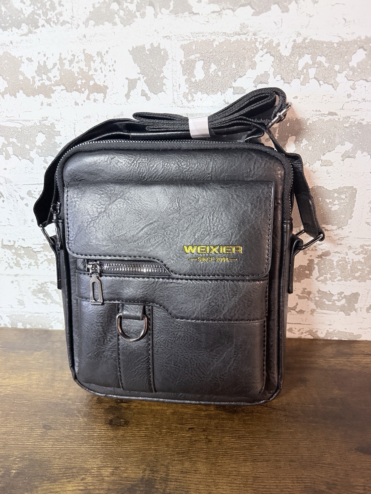 NWT! WEIXIER Men’s Crossbody Shoulder PU Leather Messenger Bag – Black