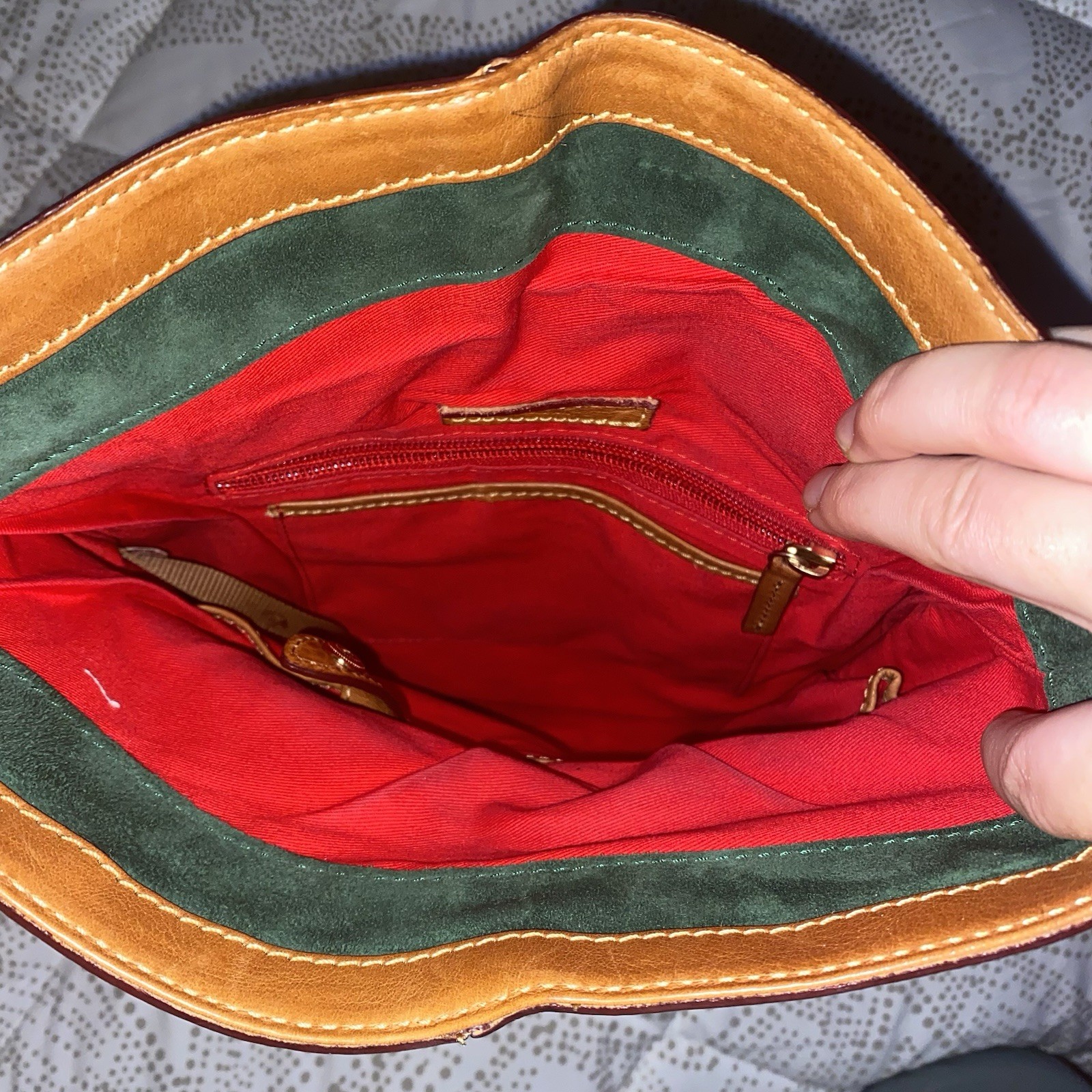 Dooney Bourke Florentine Leather Toggle Crossbody Bag Unisex