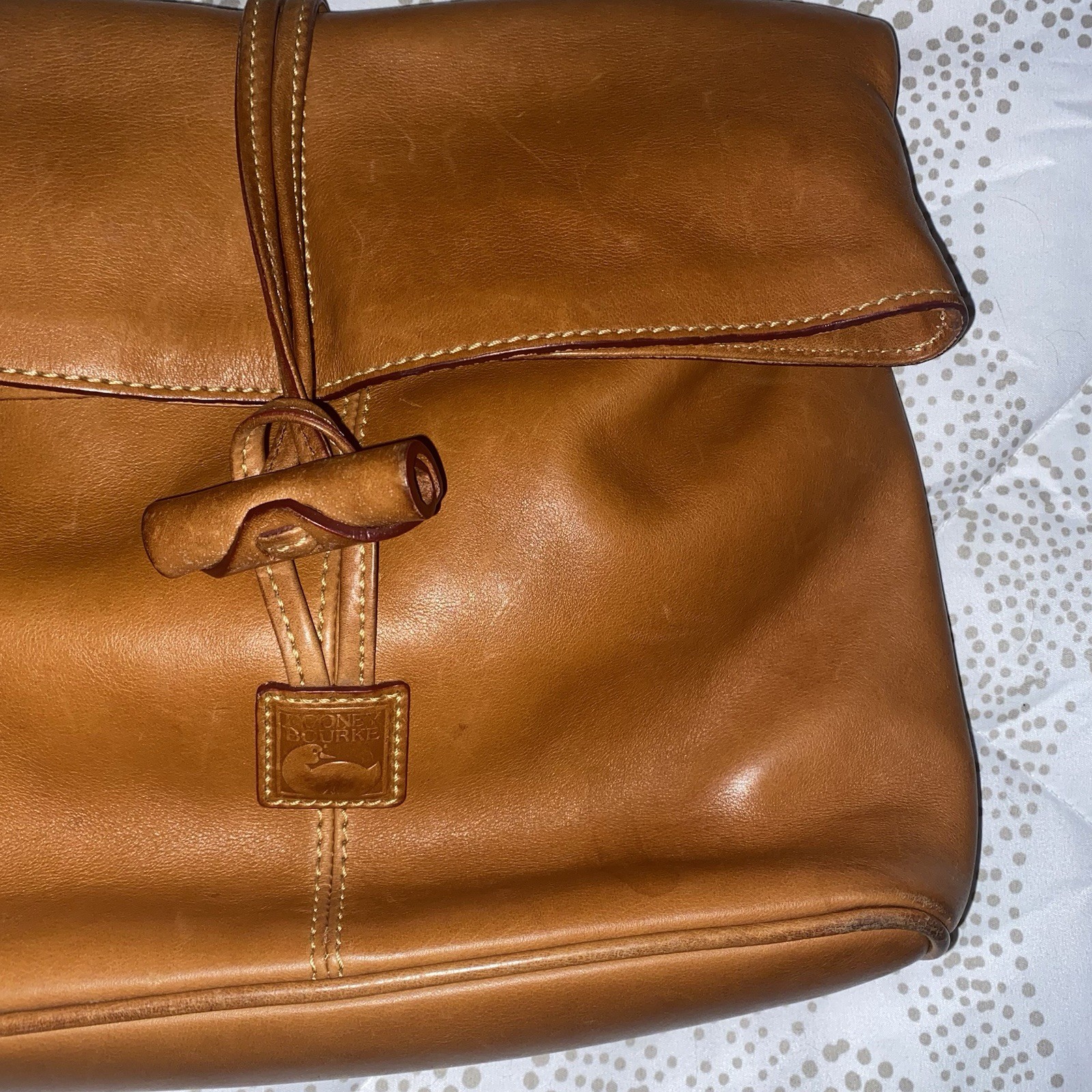 Dooney Bourke Florentine Leather Toggle Crossbody Bag Unisex
