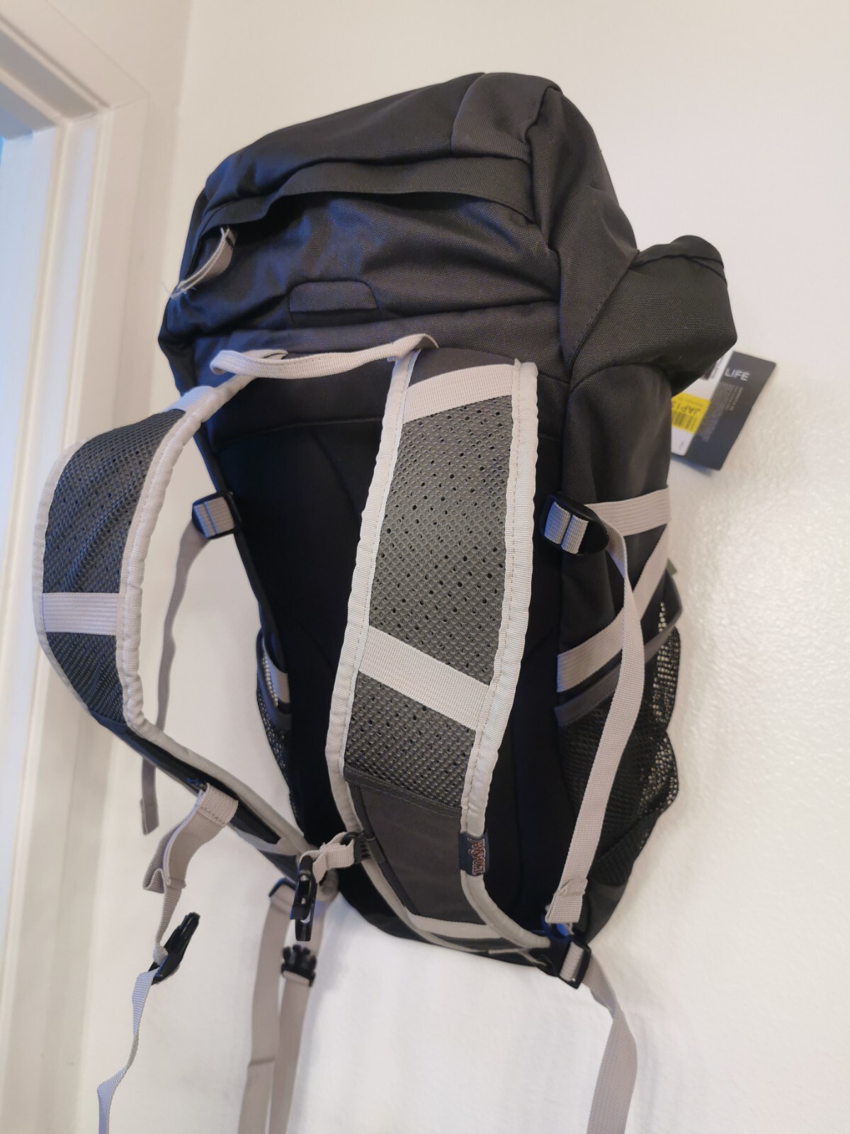 NWT JanSport hiking daypack 20L Backpack gray