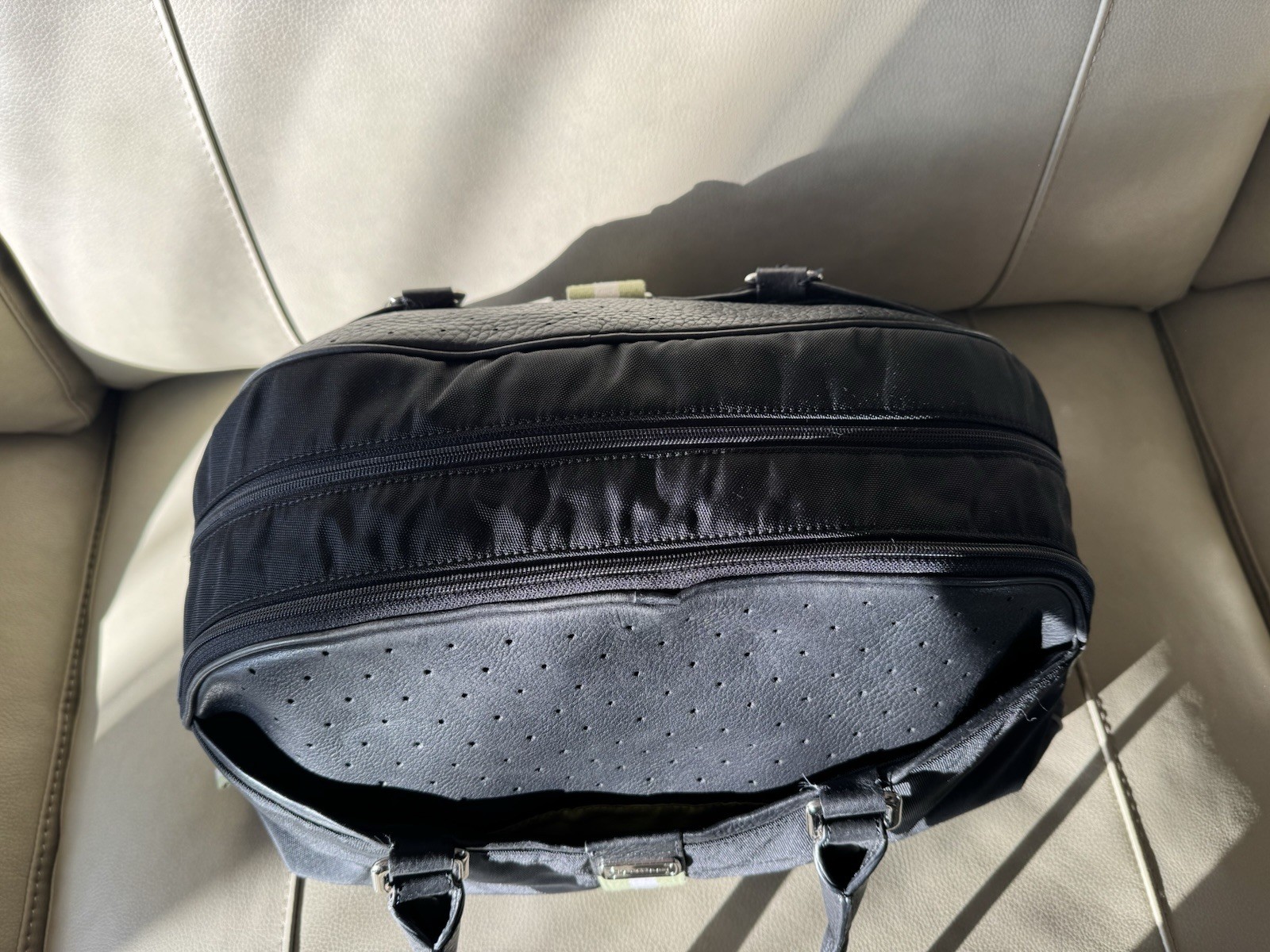 cole haan trinity Leather And Nylon Duffle Bag Vintage Dome Shaped : Clean
