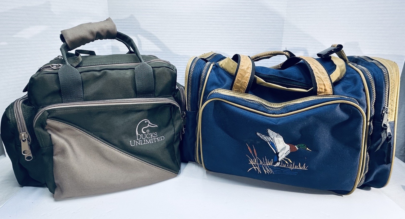 2 Duffel Bags Green Canvas Ducks Unlimited Gear Bag & Air Tex Weekend Travel Bag