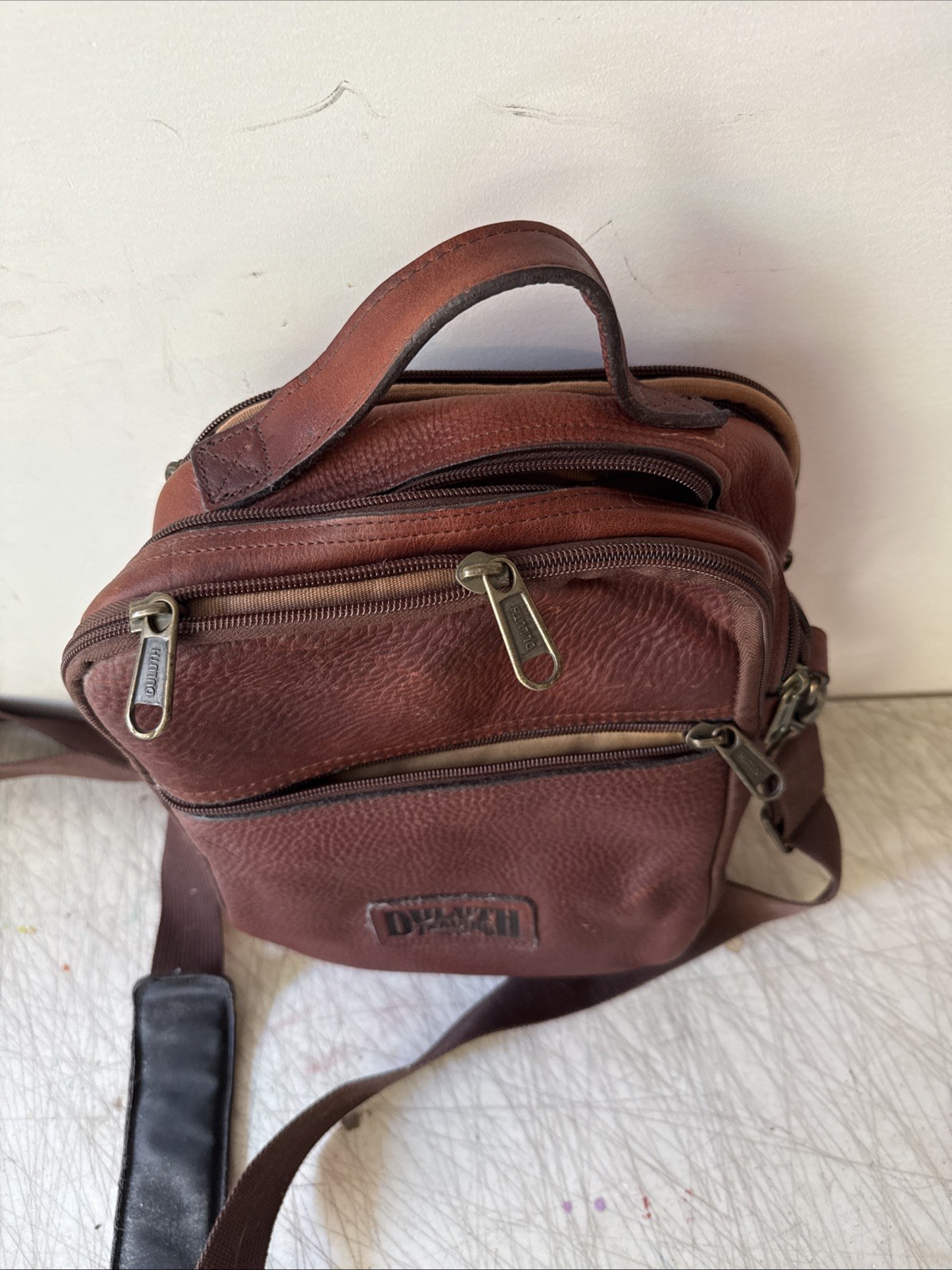 Duluth Trading Company Lifetime Leather Travel Bag Messenger Crossbody Brown