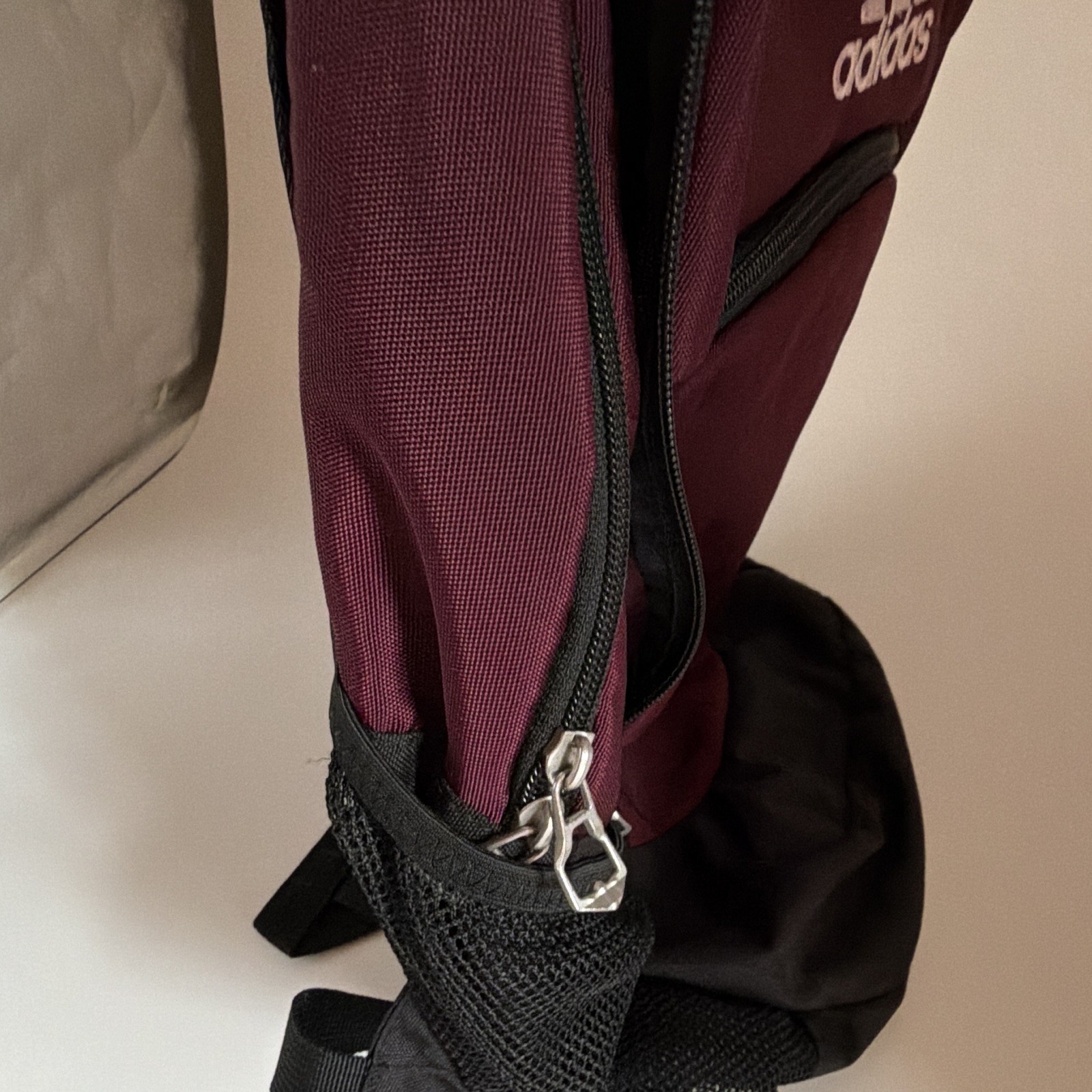 adidas Backpack Burgundy Black Adjustable Padded Straps Mesh Pocket Zip