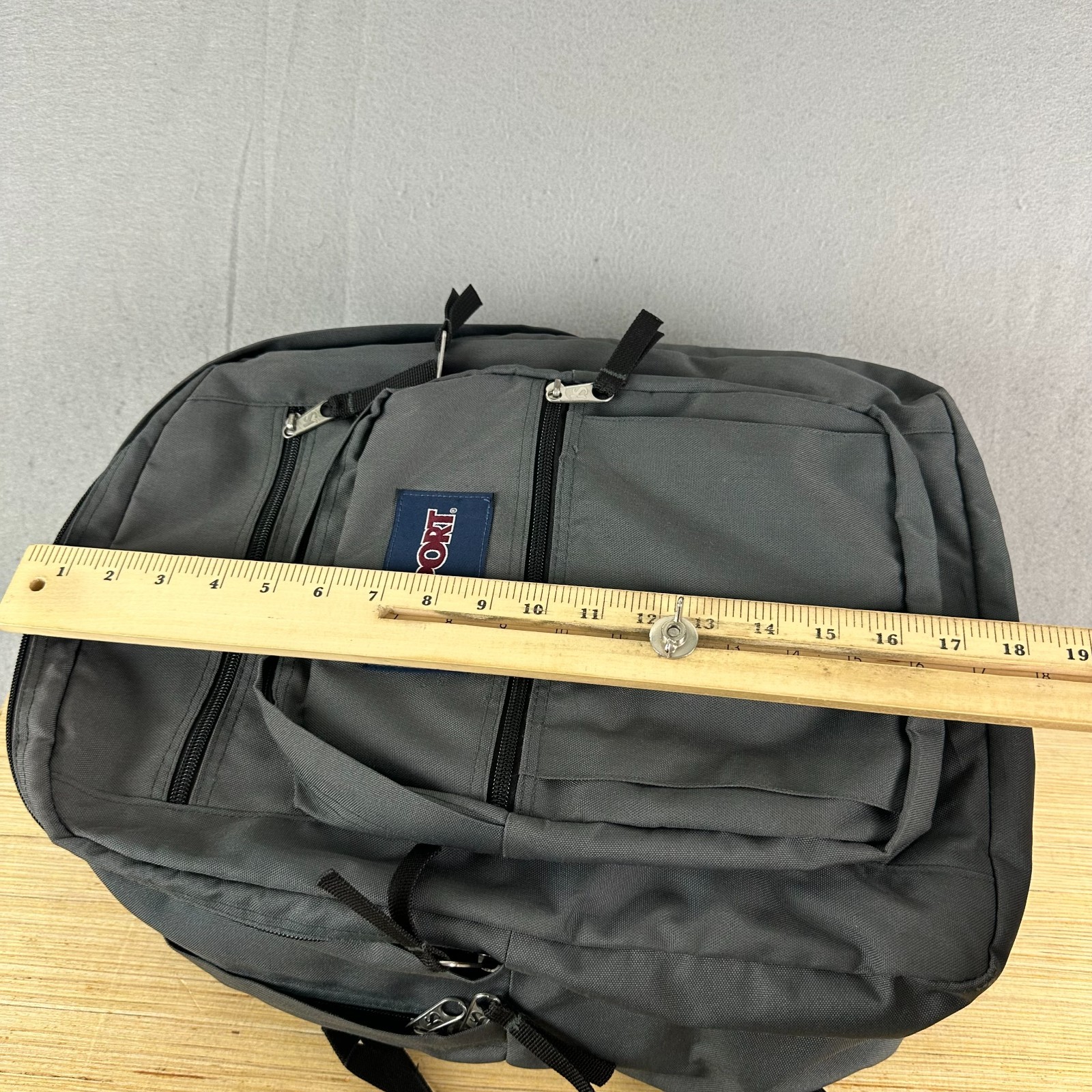 JanSport Big Student Backpack Laptop solid Gray Large 5 Pocket JS00TDN7