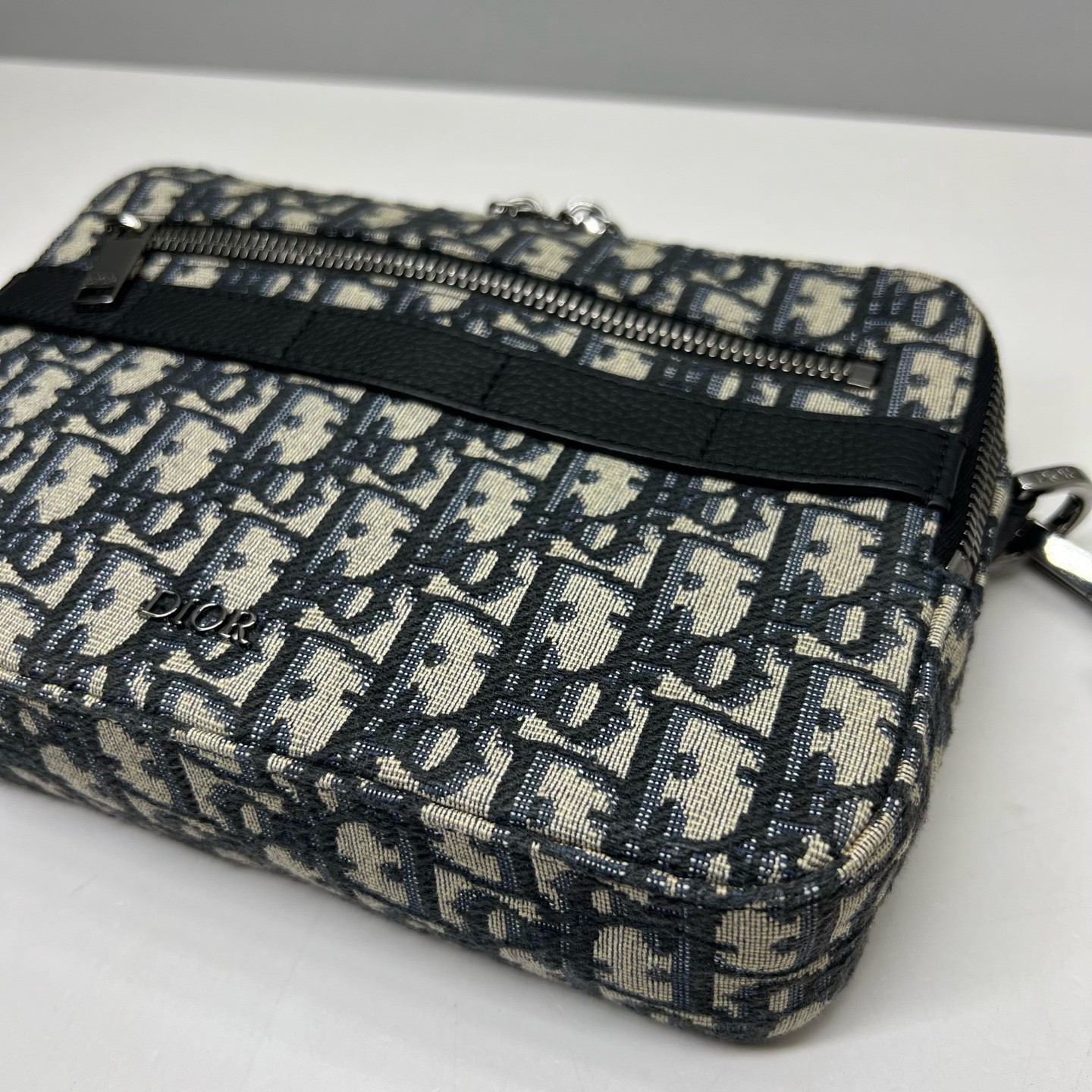 Dior Pre-Owned Authentic Oblique Messenger Bag Monogram 22x15x5cm