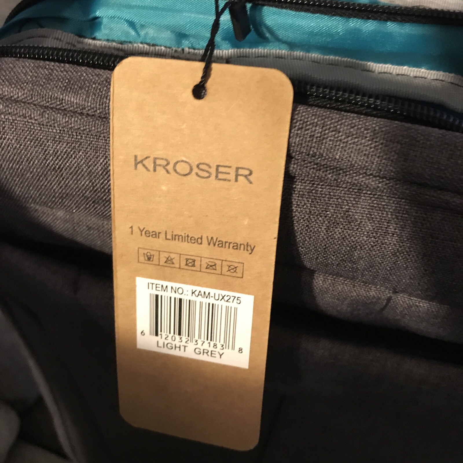 NEW KROSER Laptop Backpack Large Fits up to 15 Inch Laptop Grey USB Cord mp