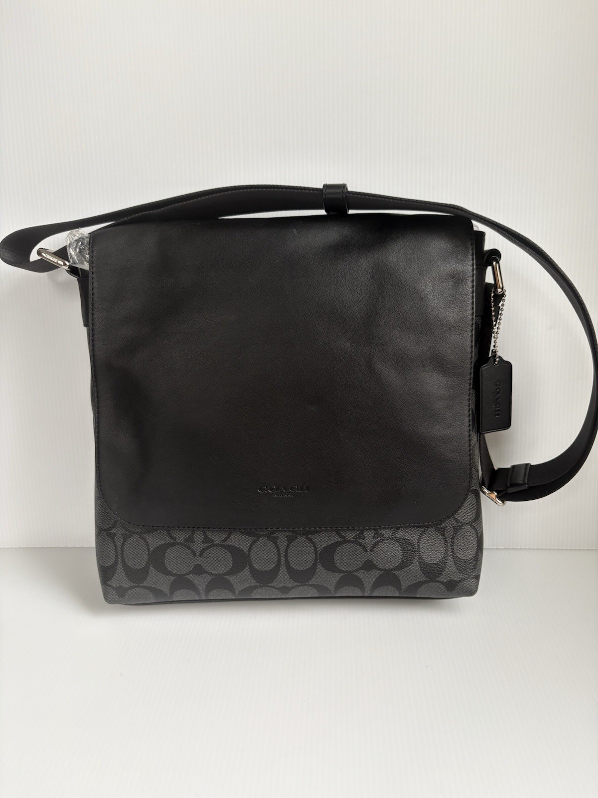 Coach F54771 Charles Small Messenger Bag Charcoal/Black EUC