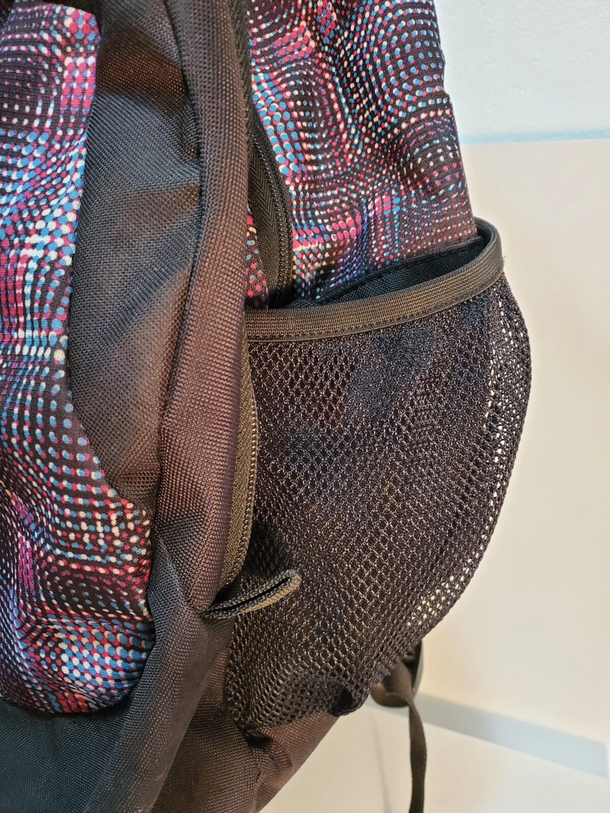 Adidas Backpack Black Multicolor Laptop Sleeve Load Spring Straps Mesh EUC