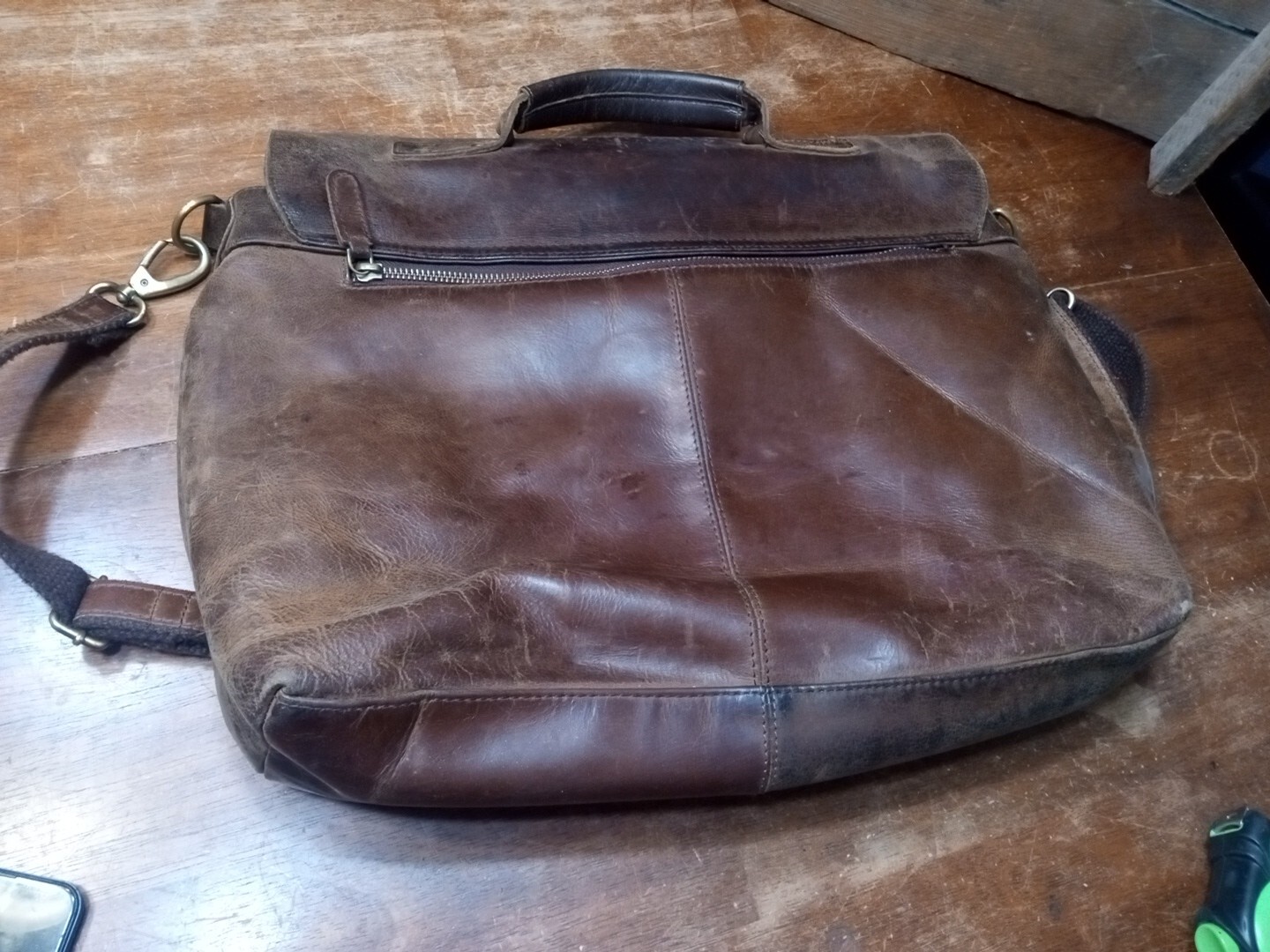 KomalC 18 Inch Distressed Leather briefcase Laptop Messenger Bag