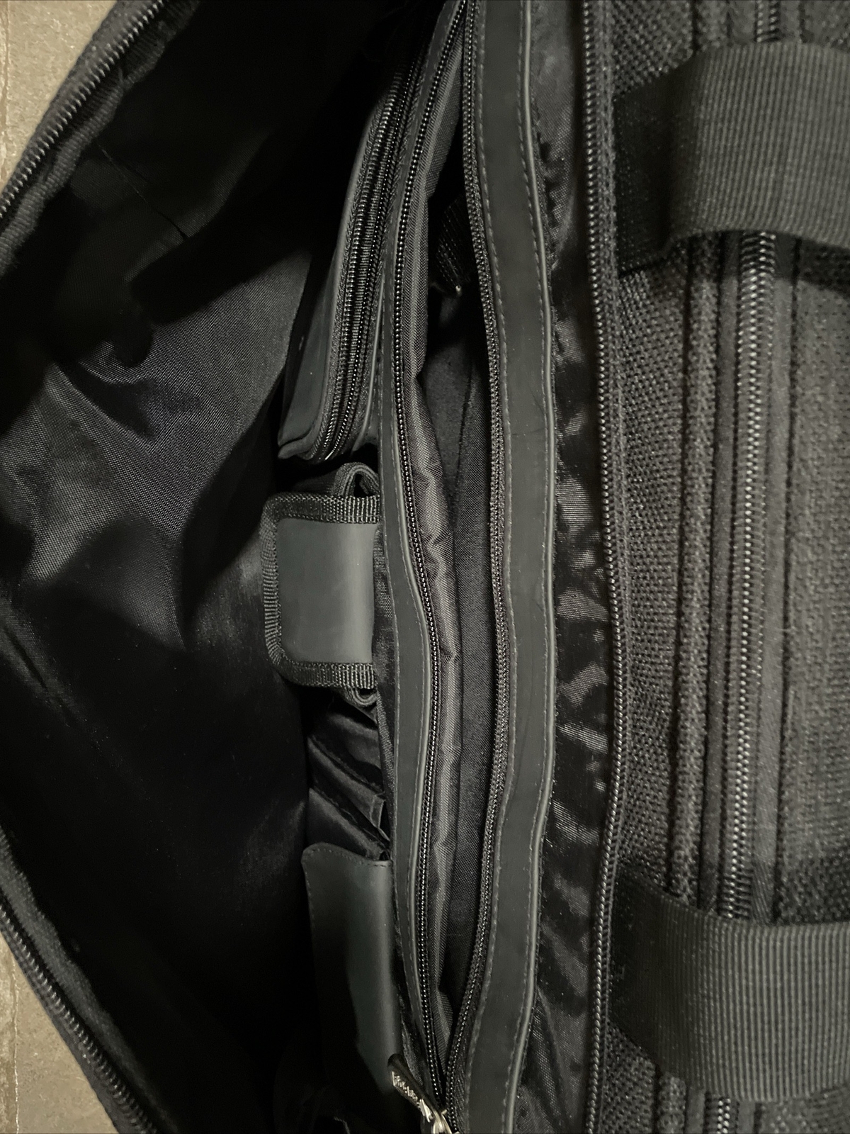 Froedtert & The Medical College Neurosciences Bag Boy Briefcase Bag