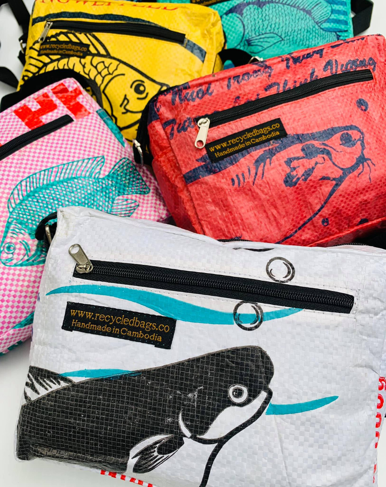 Recycled Fish Feed Shoulder Bag Small Hand Made in Cambodia Fairtrade!