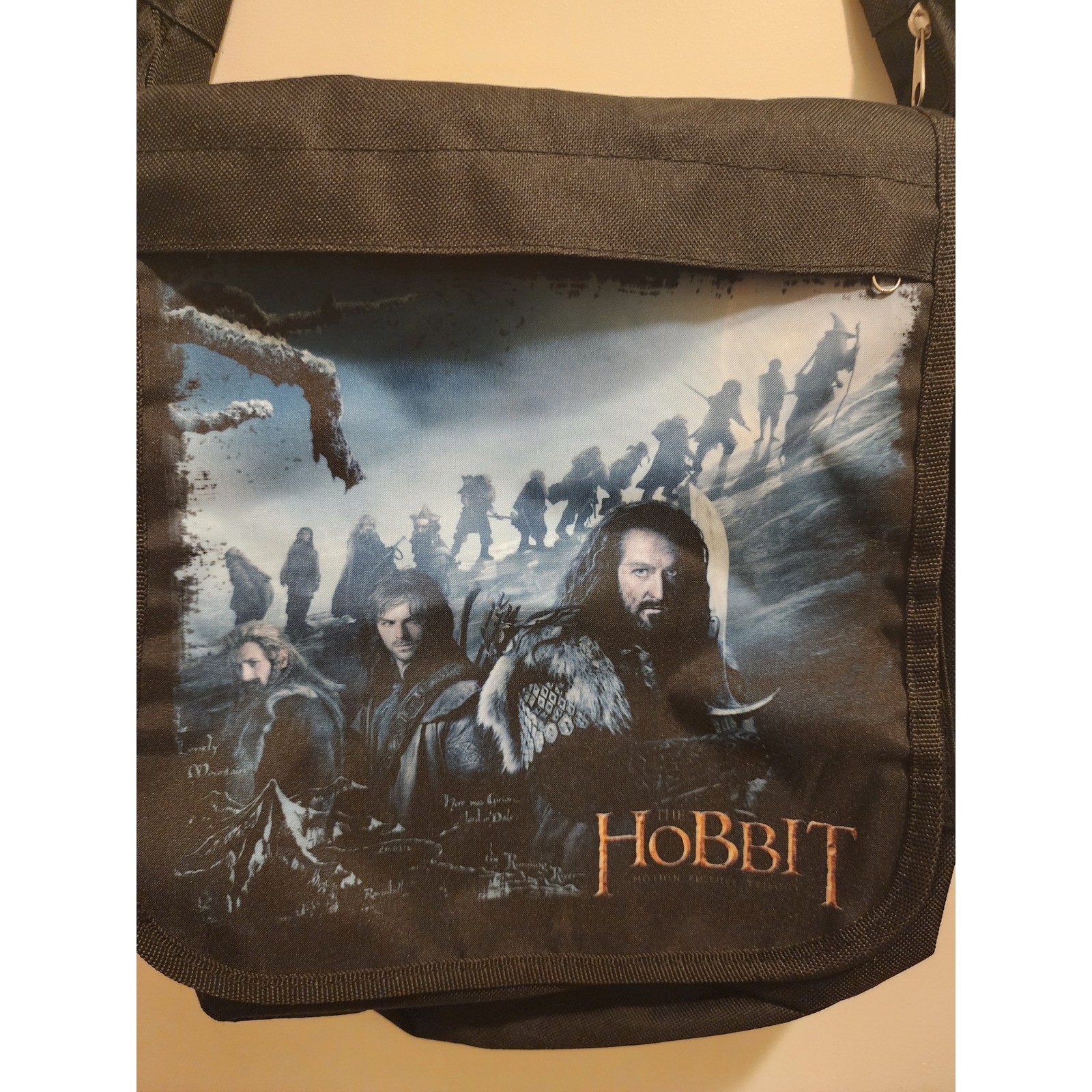 The Hobbit Motion Picture Trilogy Messenger Bag Black Crossbody Thorin Graphic