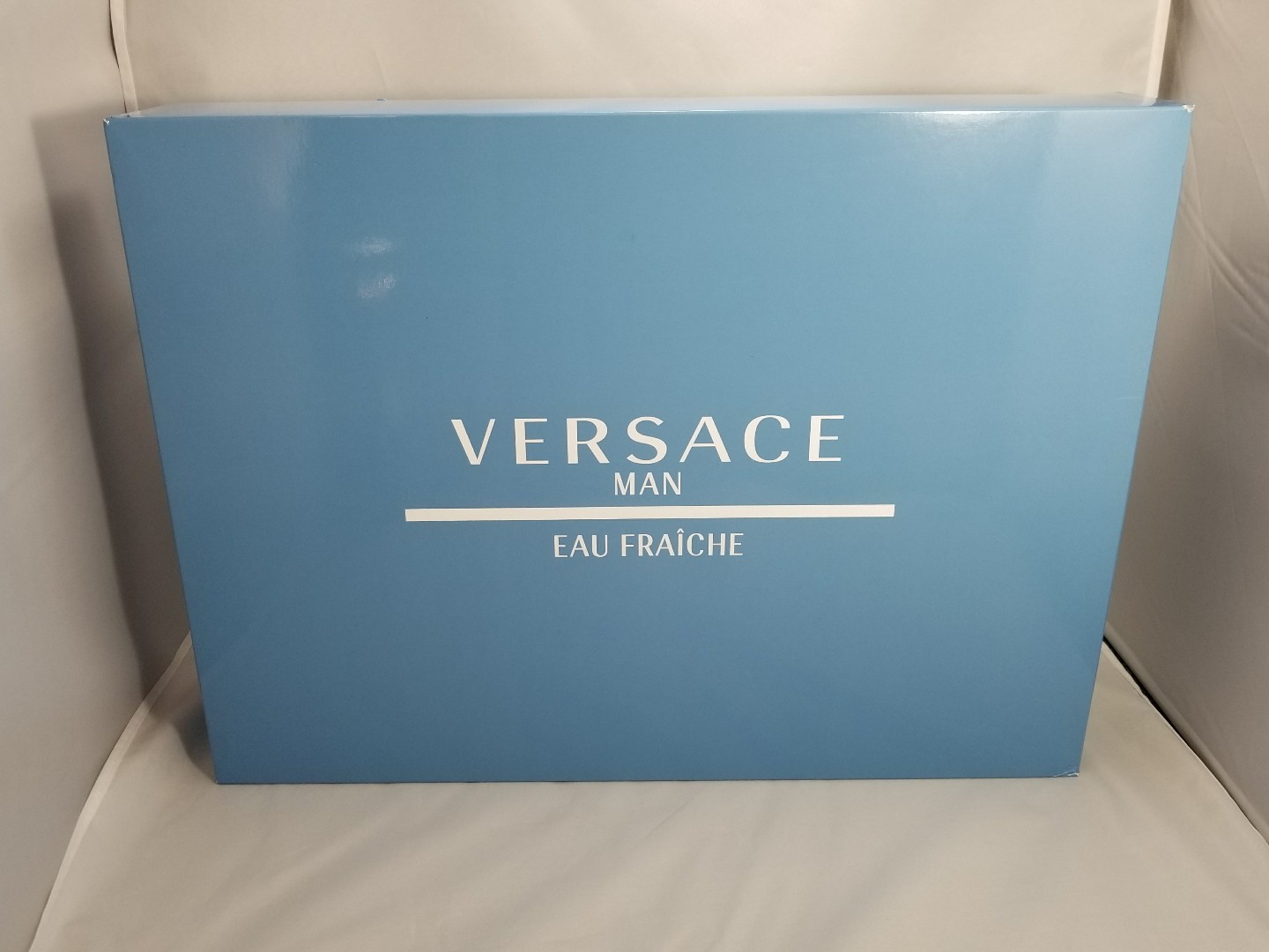 Versace Mens Eau Fraiche 2-PC Gift Set Eau De Toilette & Backpack Authentic NIB