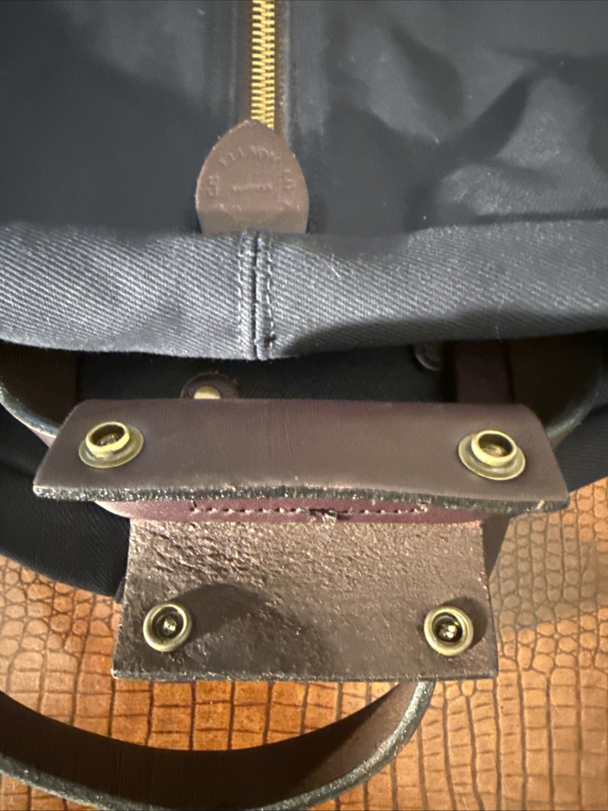Filson Rugged Twill Garment Bag Navy