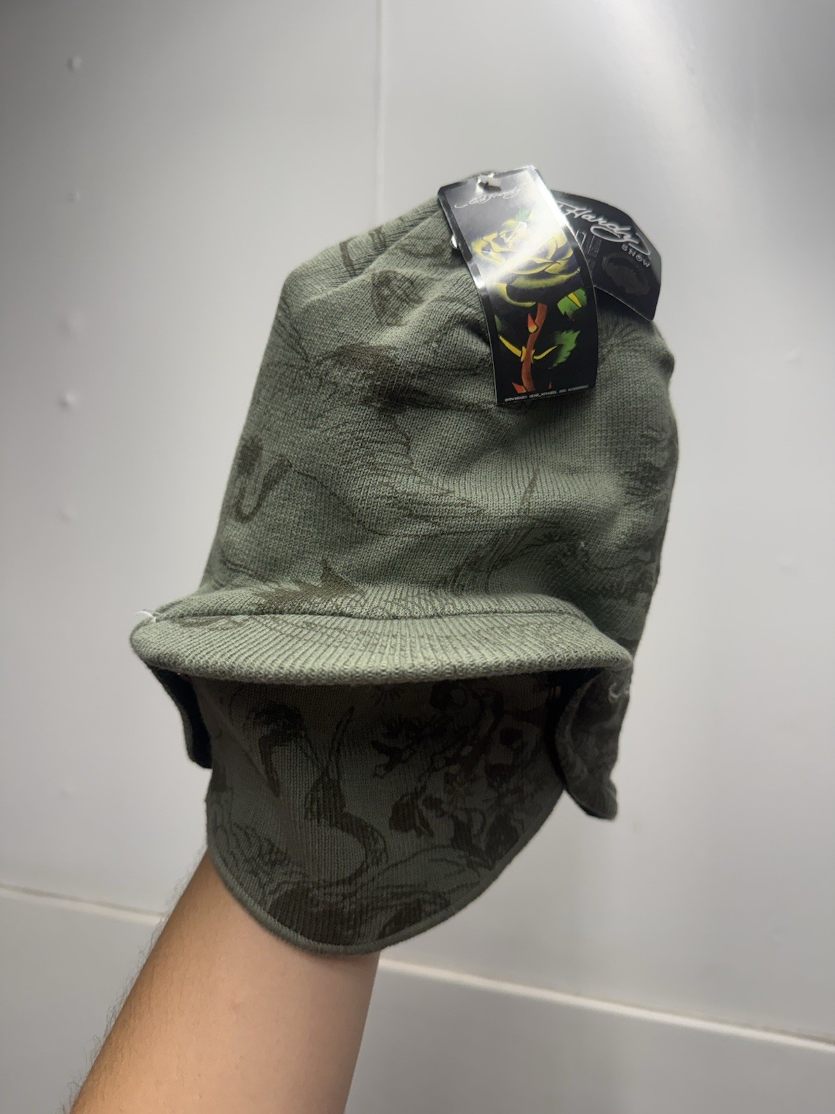New with Tags Ed Hardy USA Ski Cap & Removable Face Mask Beanie Skullies Green